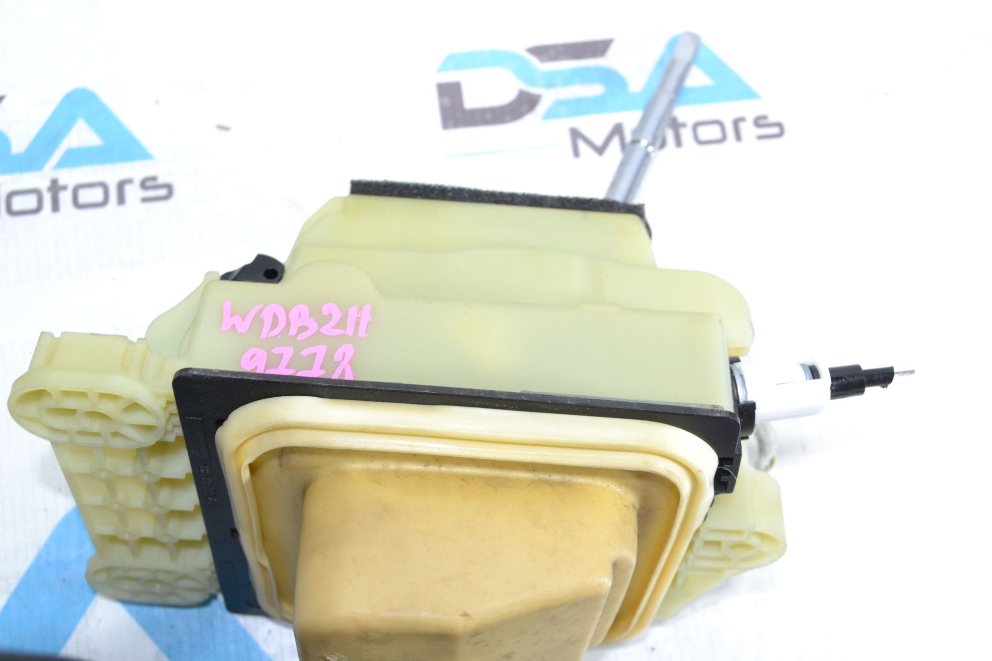 https://ycs.partsauto.market/partsauto-images/thmbs/userImages/b7628e092085f1f91467af1afb6e7630/part/9270a20c-dc99-45ff-8734-7f9869e608bc_1780382421033.jpg