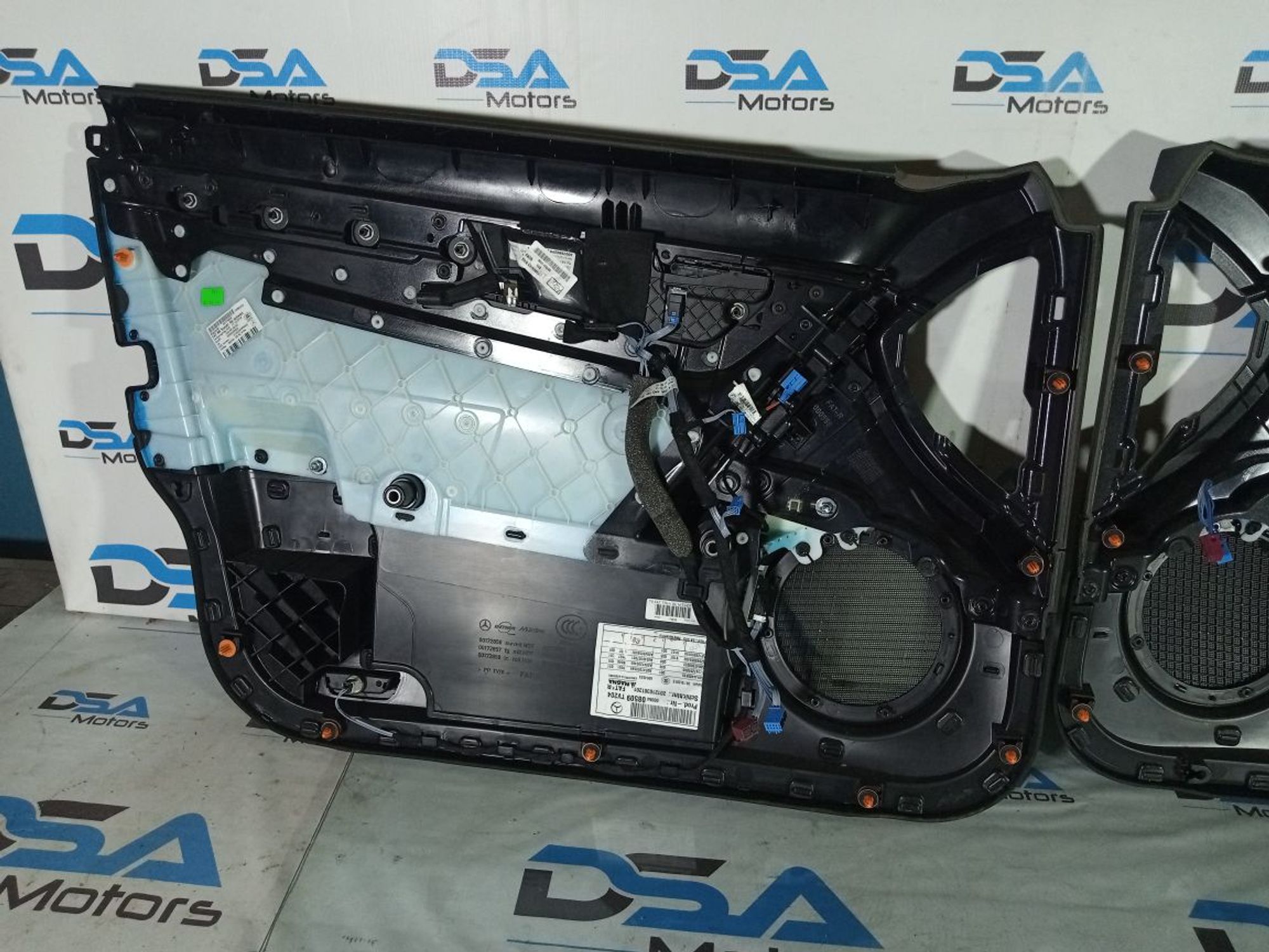 https://ycs.partsauto.market/partsauto-images/thmbs/userImages/b7628e092085f1f91467af1afb6e7630/part/92dd61b1-dc6a-47a1-ae67-fc7b30b02260_1736840693807.jpg