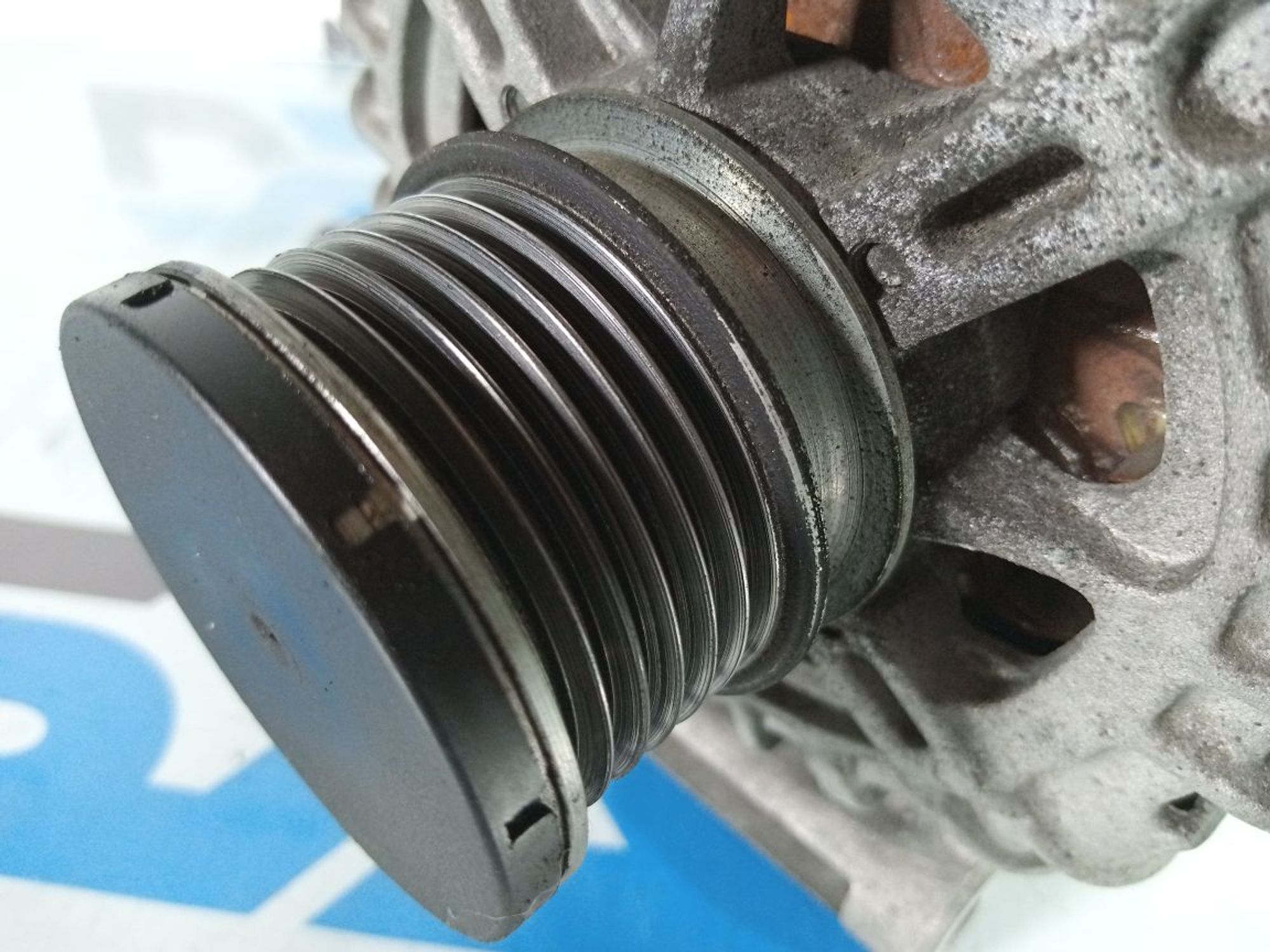 https://ycs.partsauto.market/partsauto-images/thmbs/userImages/b7628e092085f1f91467af1afb6e7630/part/92e7c028-d819-4cf1-a6da-66cae39823a1_1720608130627.jpg