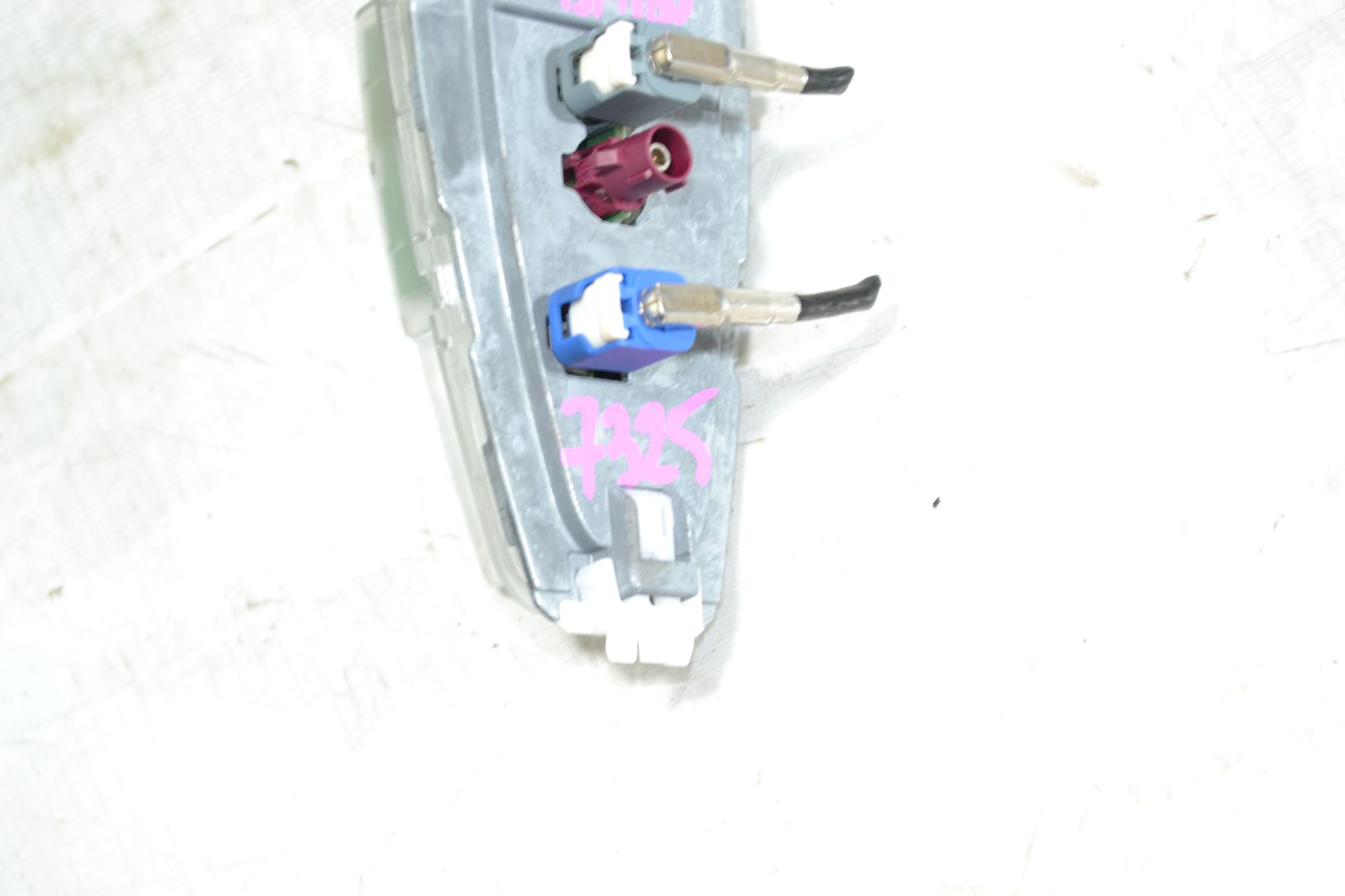 https://ycs.partsauto.market/partsauto-images/thmbs/userImages/b7628e092085f1f91467af1afb6e7630/part/931e091f-e6ad-4dc5-bcaa-73d5a9df7146_1781596383155.jpg