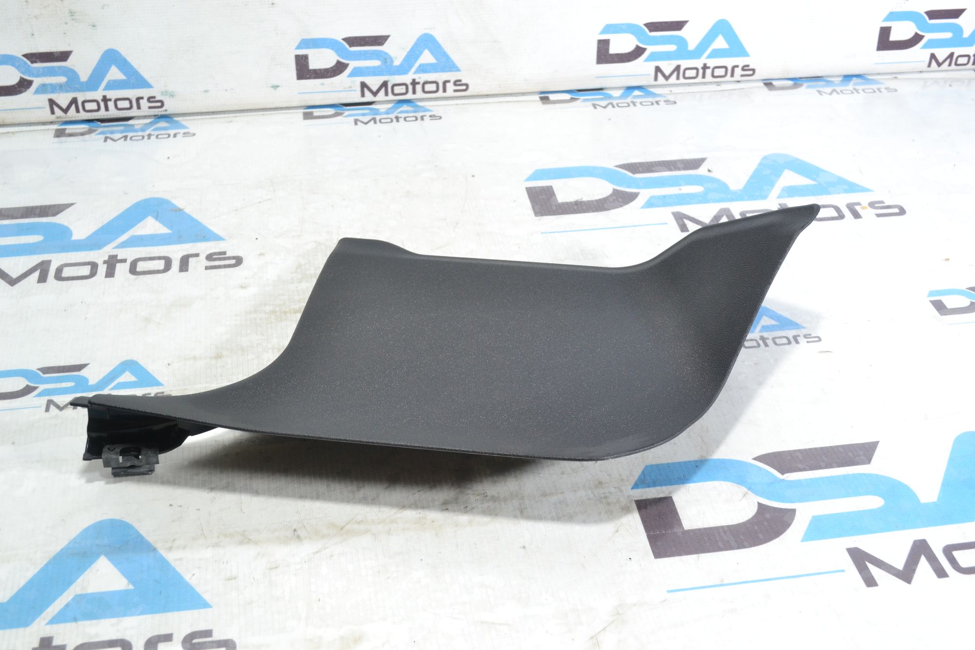 https://ycs.partsauto.market/partsauto-images/thmbs/userImages/b7628e092085f1f91467af1afb6e7630/part/933a9c80-086d-4c5e-8c6d-2cca36ed1474_1781089096985.jpg