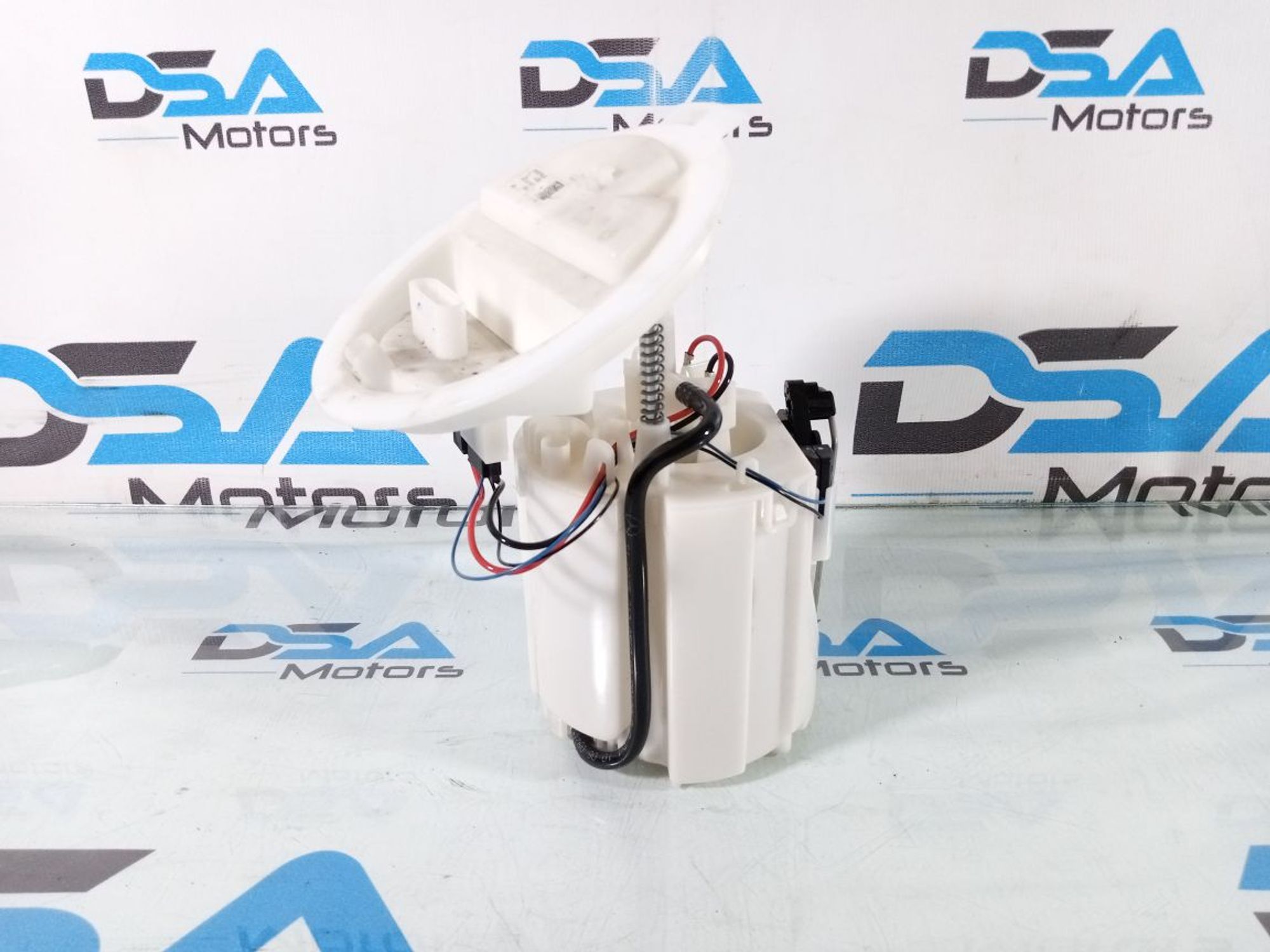 https://ycs.partsauto.market/partsauto-images/thmbs/userImages/b7628e092085f1f91467af1afb6e7630/part/93511af9-5c37-484e-8f66-5f4b2673dca5_1721487089624.jpg