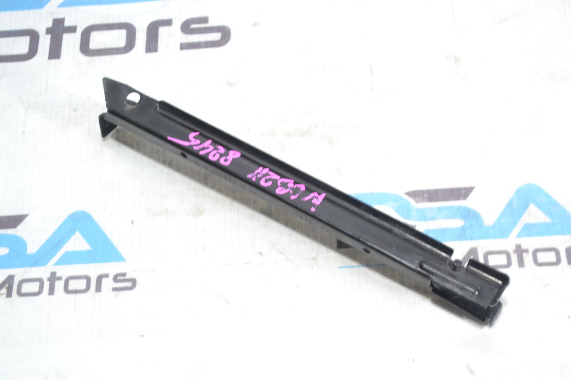 https://ycs.partsauto.market/partsauto-images/thmbs/userImages/b7628e092085f1f91467af1afb6e7630/part/9380aab6-263d-445f-af8e-b541505645e7_1781075610052.jpg