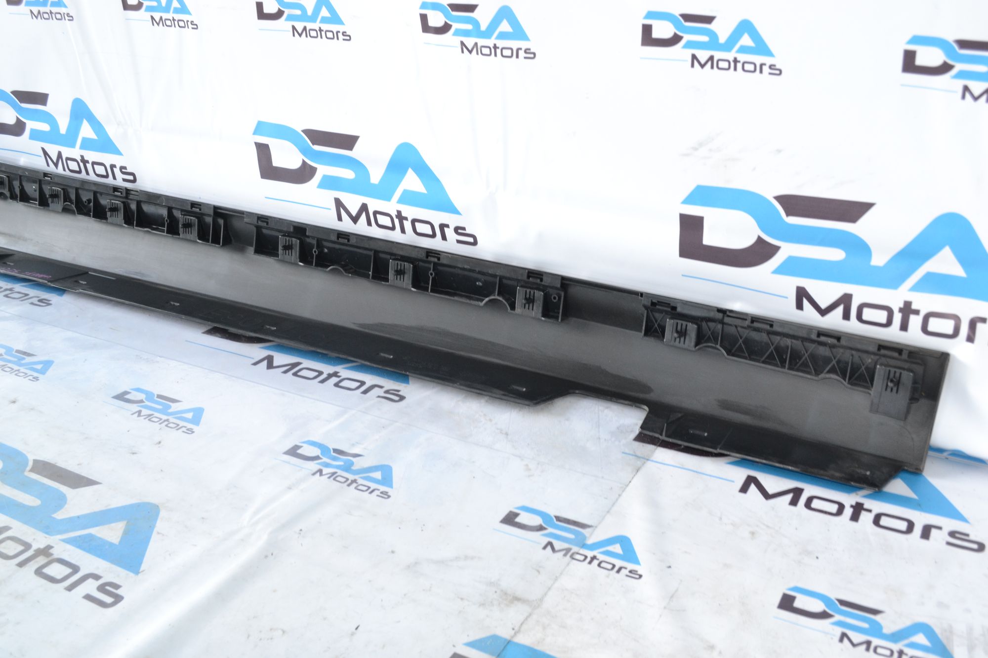 https://ycs.partsauto.market/partsauto-images/thmbs/userImages/b7628e092085f1f91467af1afb6e7630/part/93826d62-fc7e-4ca6-b21b-655734649928_1781002286115.jpg