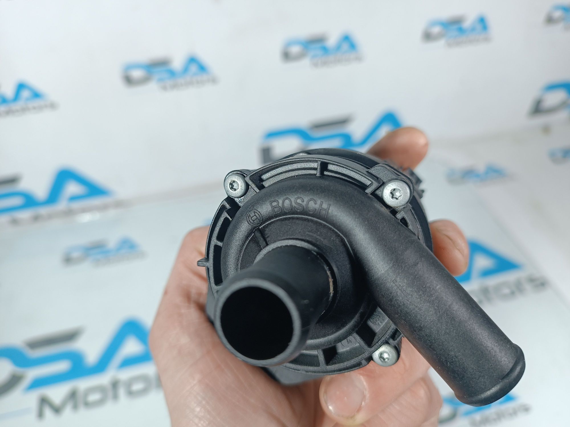 https://ycs.partsauto.market/partsauto-images/thmbs/userImages/b7628e092085f1f91467af1afb6e7630/part/9459c47b-2e3e-4ec3-a69f-96dd32969ddb_1708271435020.jpg