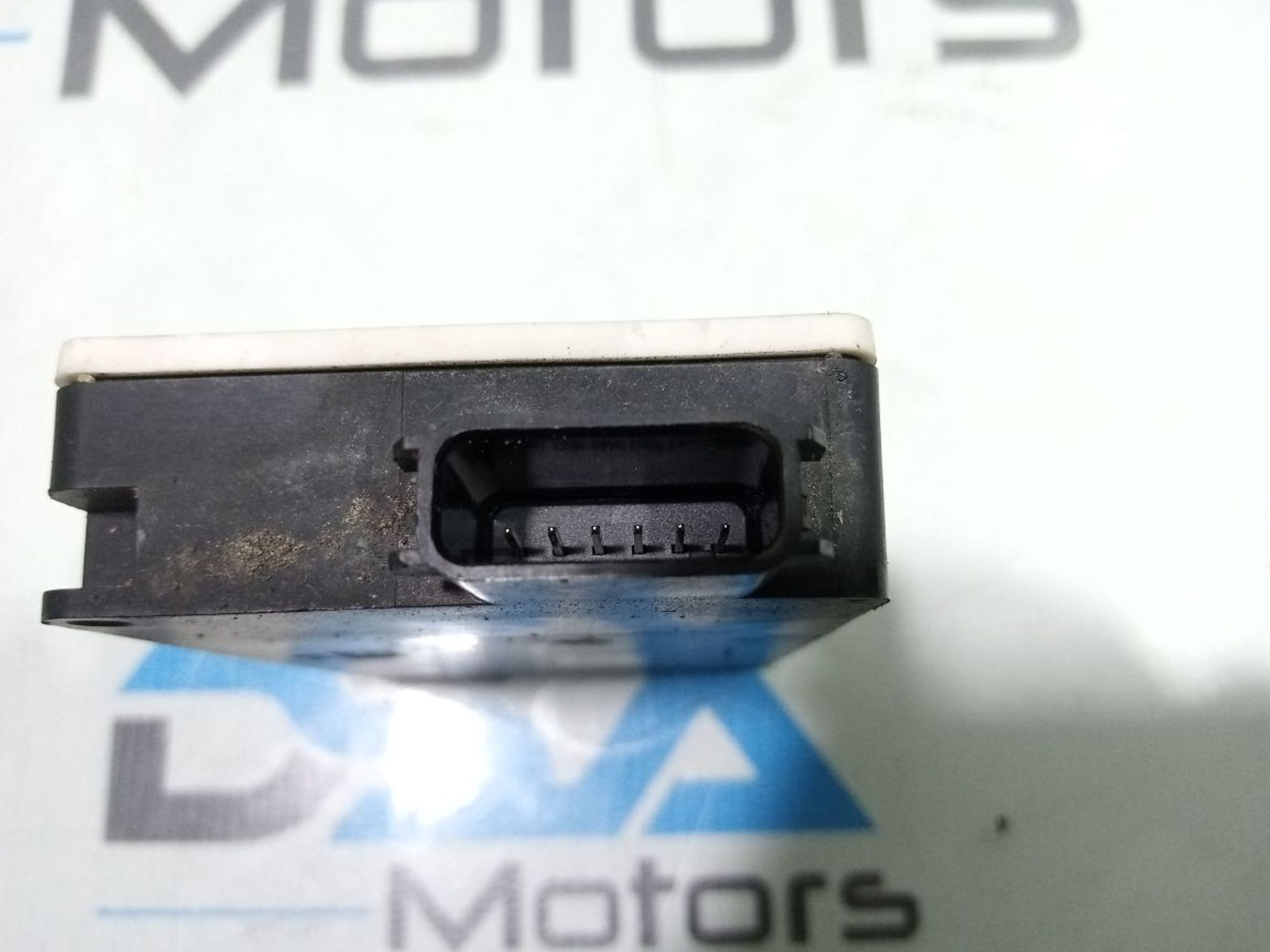https://ycs.partsauto.market/partsauto-images/thmbs/userImages/b7628e092085f1f91467af1afb6e7630/part/94703652-fffa-4a4c-815f-10ad7f99d1c1_1748621558605.jpg