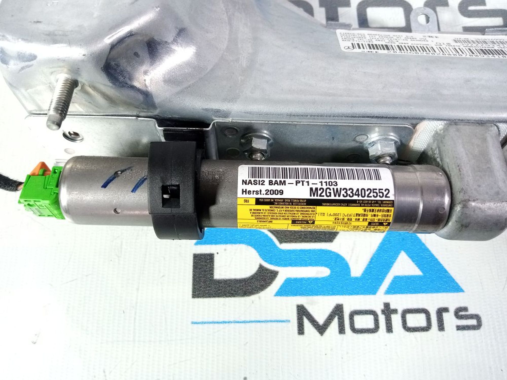 https://ycs.partsauto.market/partsauto-images/thmbs/userImages/b7628e092085f1f91467af1afb6e7630/part/949944db-6267-4660-827d-bd57362e98e8_1741606457989.jpg