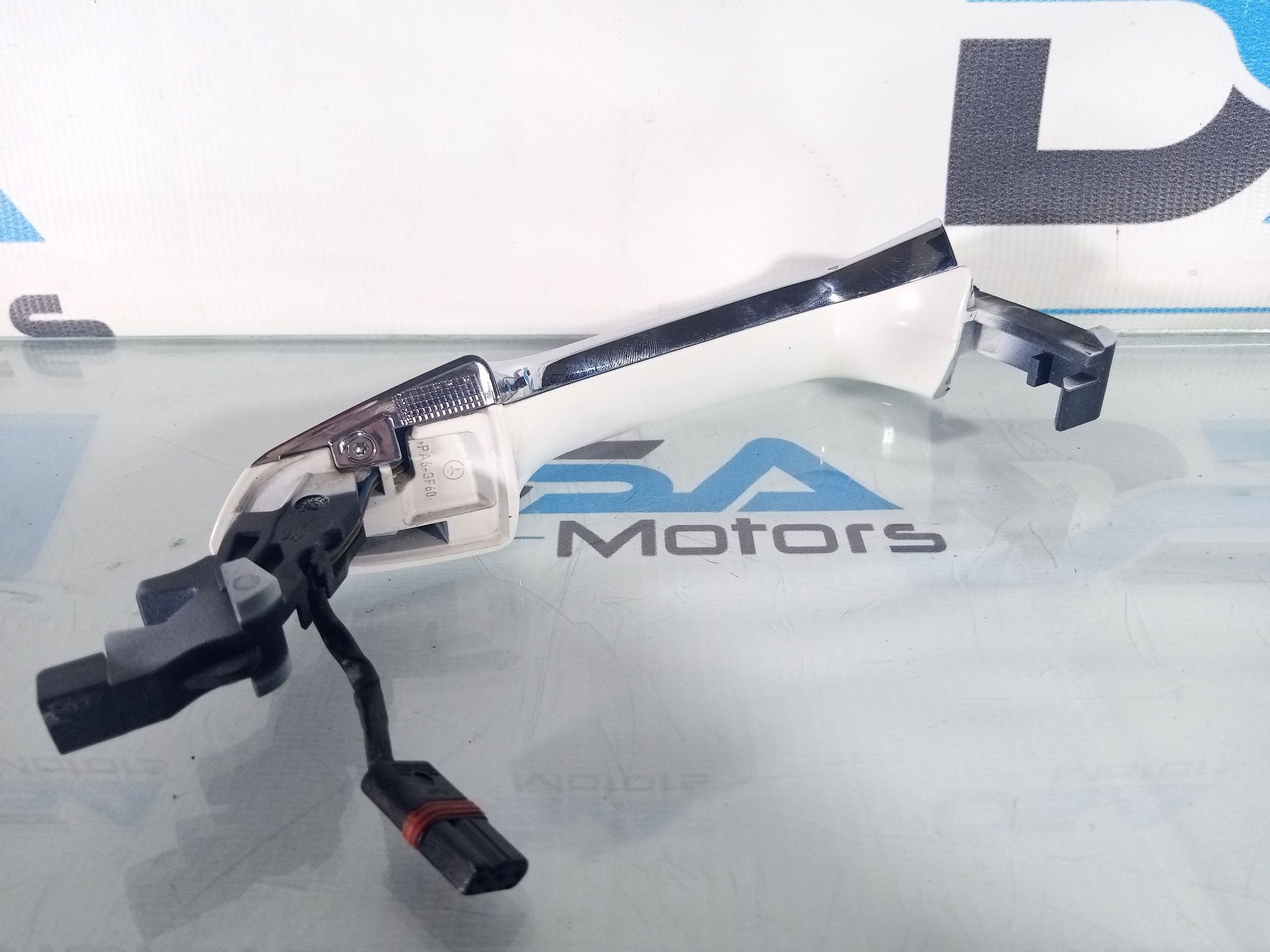 https://ycs.partsauto.market/partsauto-images/thmbs/userImages/b7628e092085f1f91467af1afb6e7630/part/94badd97-102c-423f-bdaf-42a0774a83a1_1719822747019.jpg
