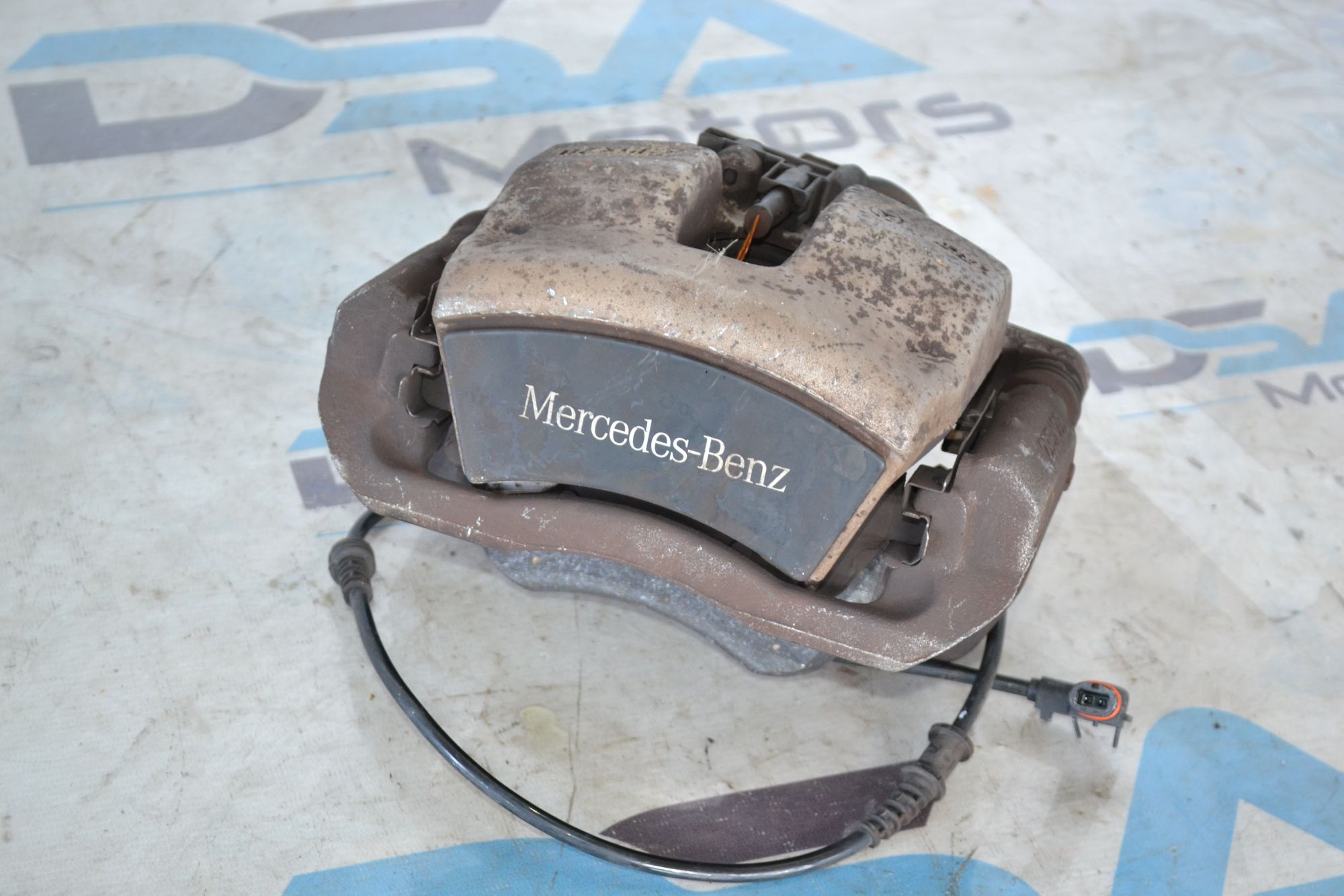 https://ycs.partsauto.market/partsauto-images/thmbs/userImages/b7628e092085f1f91467af1afb6e7630/part/9503d03b-c0a7-47eb-8429-afb43e4901db_1785740997545.jpg