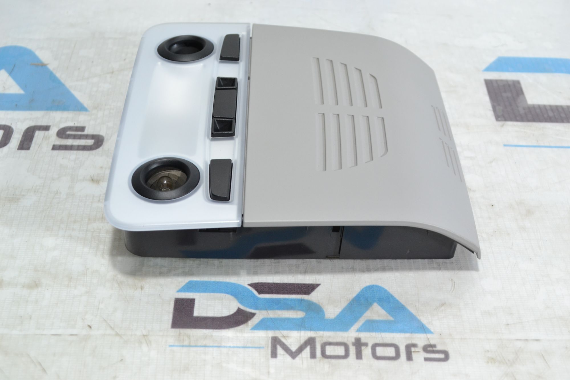 https://ycs.partsauto.market/partsauto-images/thmbs/userImages/b7628e092085f1f91467af1afb6e7630/part/95189193-d1e4-48a7-a3f8-1f809e3ba3f7_1780902237918.jpg