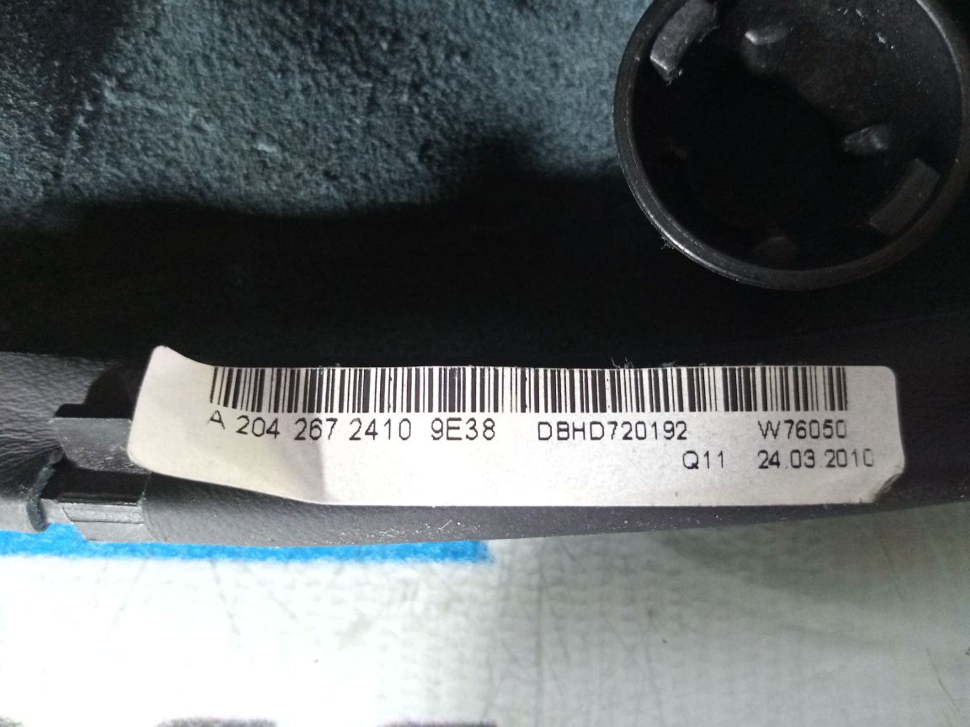 https://ycs.partsauto.market/partsauto-images/thmbs/userImages/b7628e092085f1f91467af1afb6e7630/part/951c7ed2-689a-4514-9411-8c7a0235f314_1745408418204.jpg