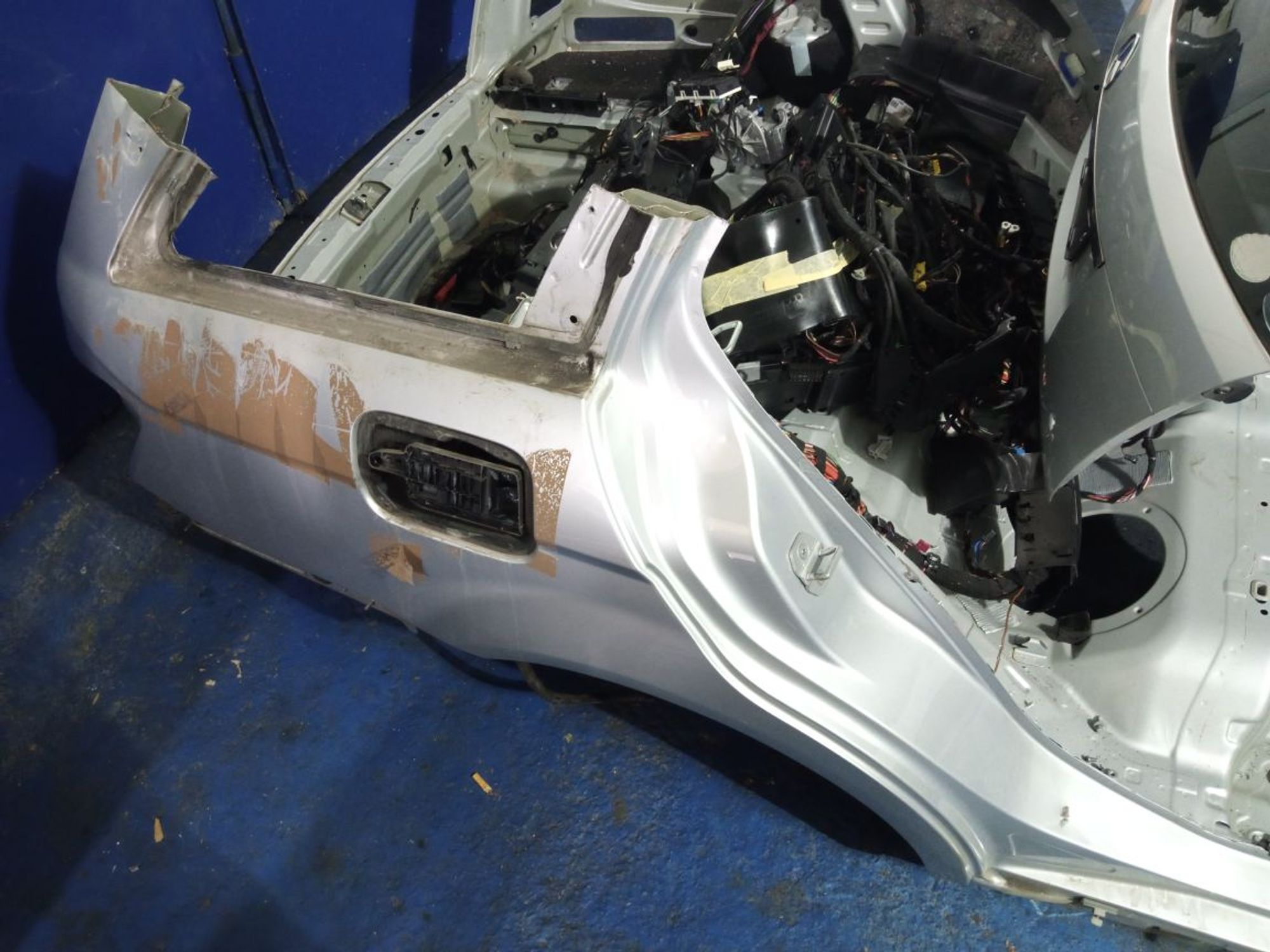 https://ycs.partsauto.market/partsauto-images/thmbs/userImages/b7628e092085f1f91467af1afb6e7630/part/96393c81-0fe4-4a8c-9d2b-f622223eb838_1734180686046.jpg