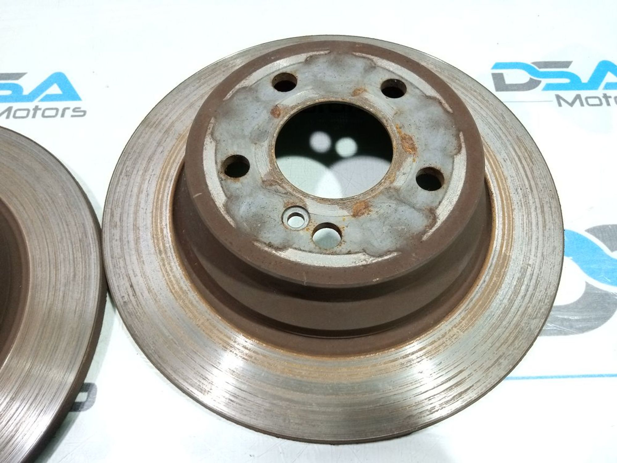 https://ycs.partsauto.market/partsauto-images/thmbs/userImages/b7628e092085f1f91467af1afb6e7630/part/965d908a-e117-4000-9e7c-dcf1a0d5ffee_1749181714227.jpg