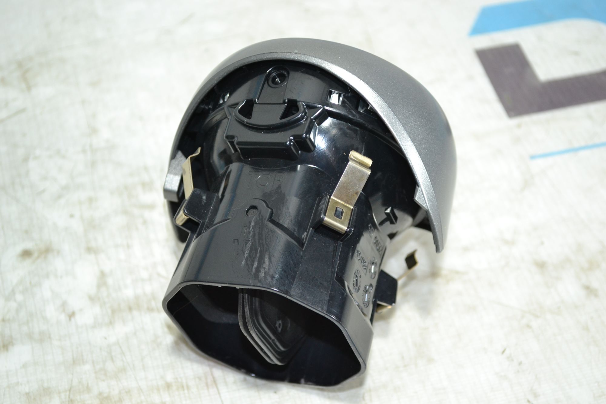 https://ycs.partsauto.market/partsauto-images/thmbs/userImages/b7628e092085f1f91467af1afb6e7630/part/965d9c1b-12e2-4a7a-bad7-b2861d232dd1_1784035598407.jpg