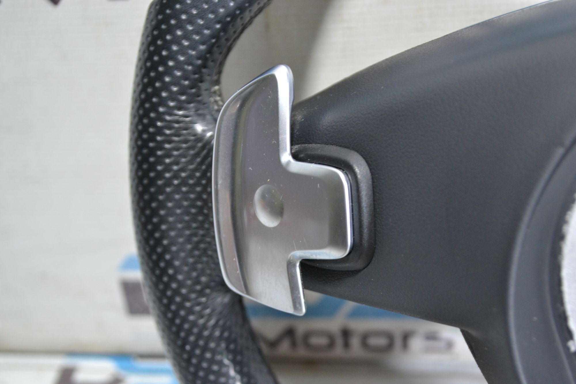 https://ycs.partsauto.market/partsauto-images/thmbs/userImages/b7628e092085f1f91467af1afb6e7630/part/966d3f35-c473-4984-be55-f5a062fda758_1784187045861.jpg