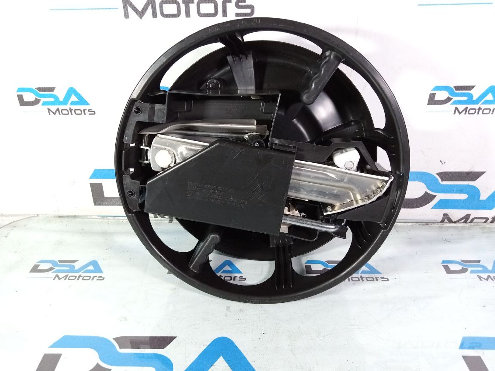 https://ycs.partsauto.market/partsauto-images/thmbs/userImages/b7628e092085f1f91467af1afb6e7630/part/96fe6d08-6c8f-4450-8c82-8949173819c6_1737111526763.jpg