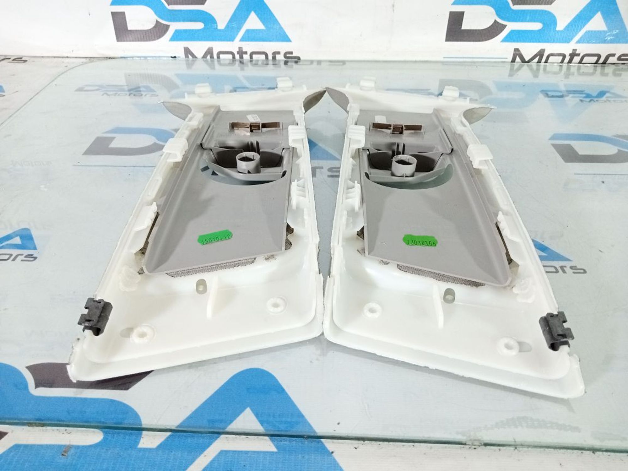 https://ycs.partsauto.market/partsauto-images/thmbs/userImages/b7628e092085f1f91467af1afb6e7630/part/971e13e8-87d7-4a57-8d8c-10f5a6ff5e2c_1730905295902.jpg