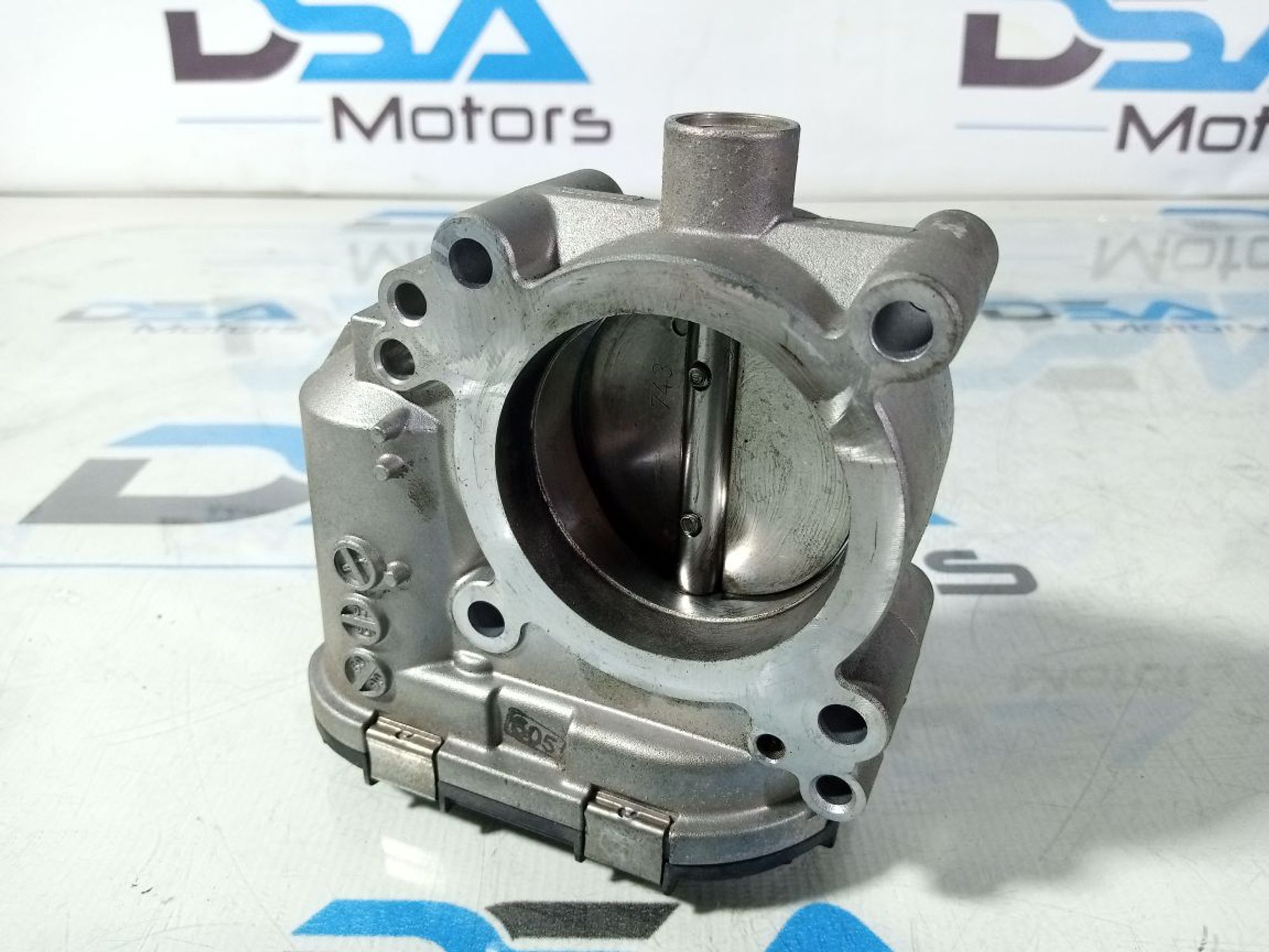 https://ycs.partsauto.market/partsauto-images/thmbs/userImages/b7628e092085f1f91467af1afb6e7630/part/97330da2-8e41-453b-b92e-cfe1cb7b7f64_1742560775817.jpg