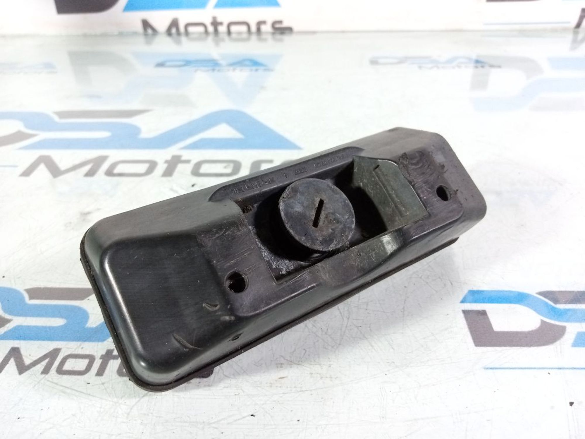 https://ycs.partsauto.market/partsauto-images/thmbs/userImages/b7628e092085f1f91467af1afb6e7630/part/97464b59-e8c1-466b-87eb-a59b305d22b6_1738847461600.jpg