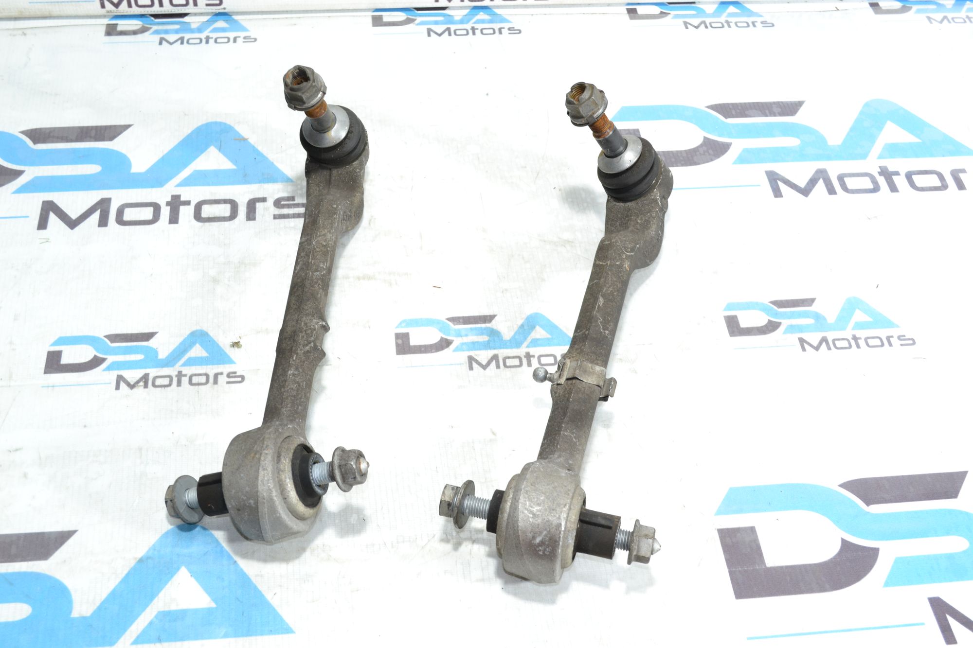 https://ycs.partsauto.market/partsauto-images/thmbs/userImages/b7628e092085f1f91467af1afb6e7630/part/97c514ee-15a9-4cc7-8f43-41a7fb723d85_1781011206860.jpg