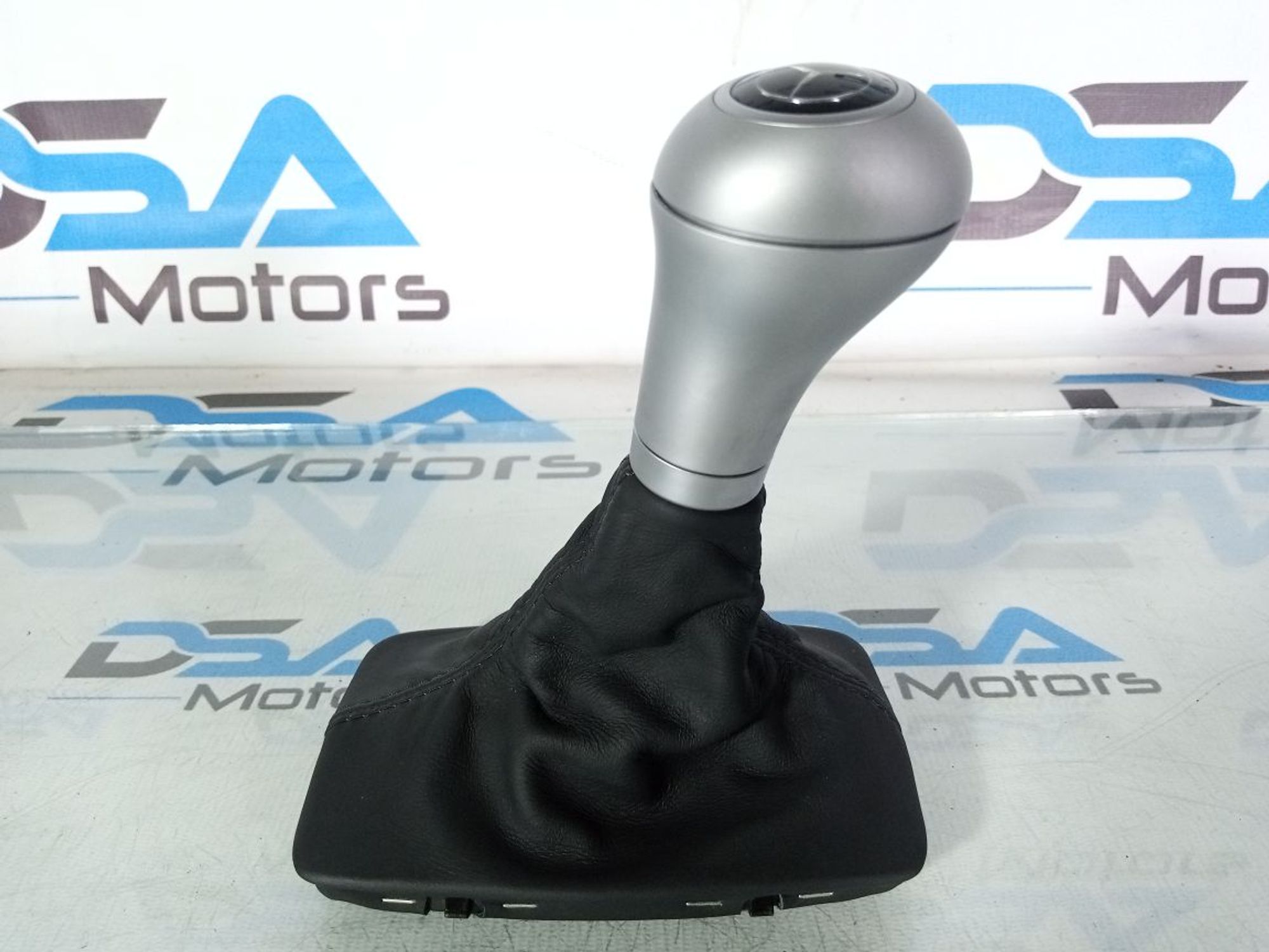https://ycs.partsauto.market/partsauto-images/thmbs/userImages/b7628e092085f1f91467af1afb6e7630/part/97c8e56c-0376-4220-95e4-448fe0db302a_1745408404318.jpg