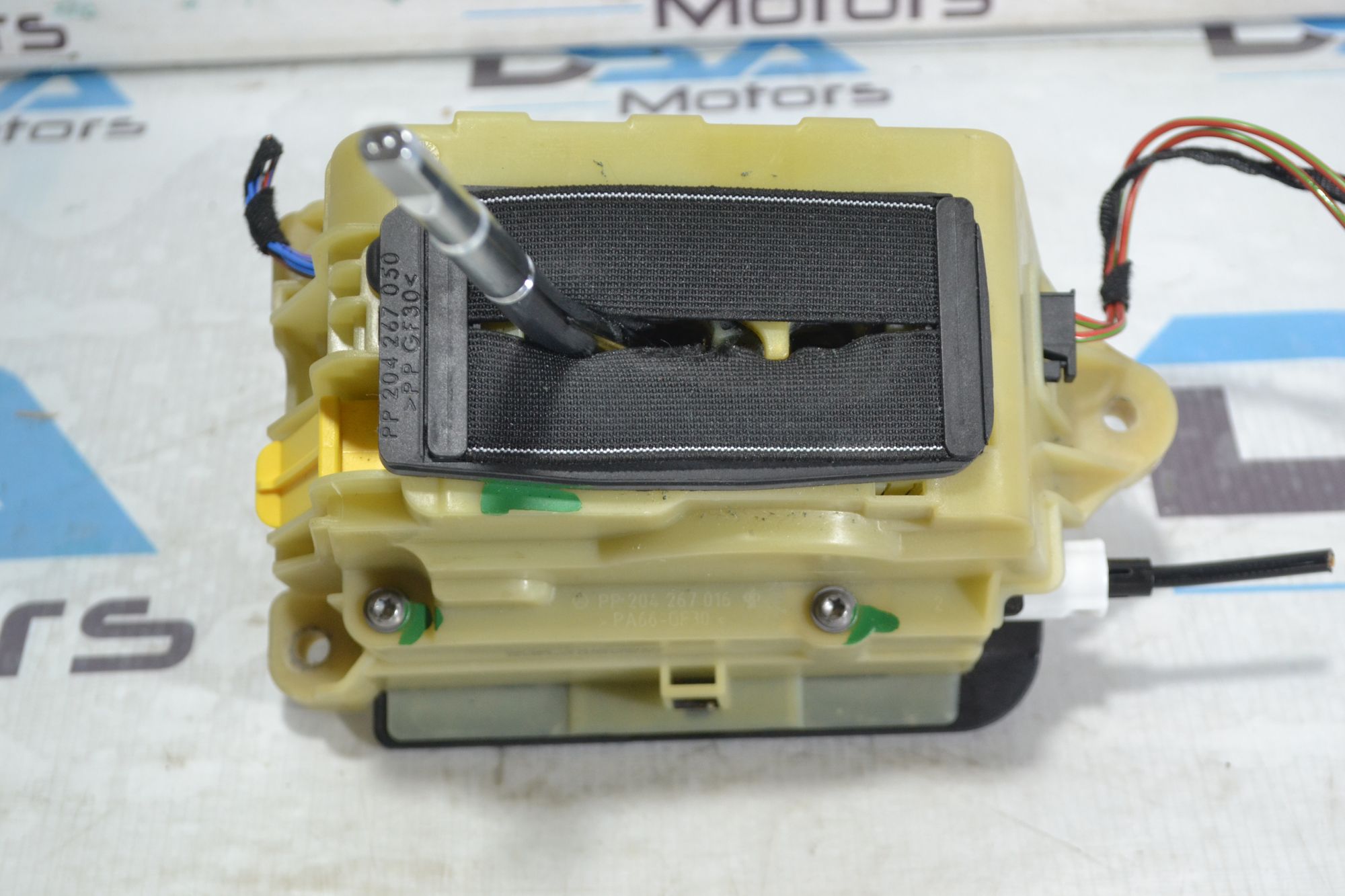 https://ycs.partsauto.market/partsauto-images/thmbs/userImages/b7628e092085f1f91467af1afb6e7630/part/97d1c46c-cae0-4bdf-87e9-281370358e9e_1781186932137.jpg