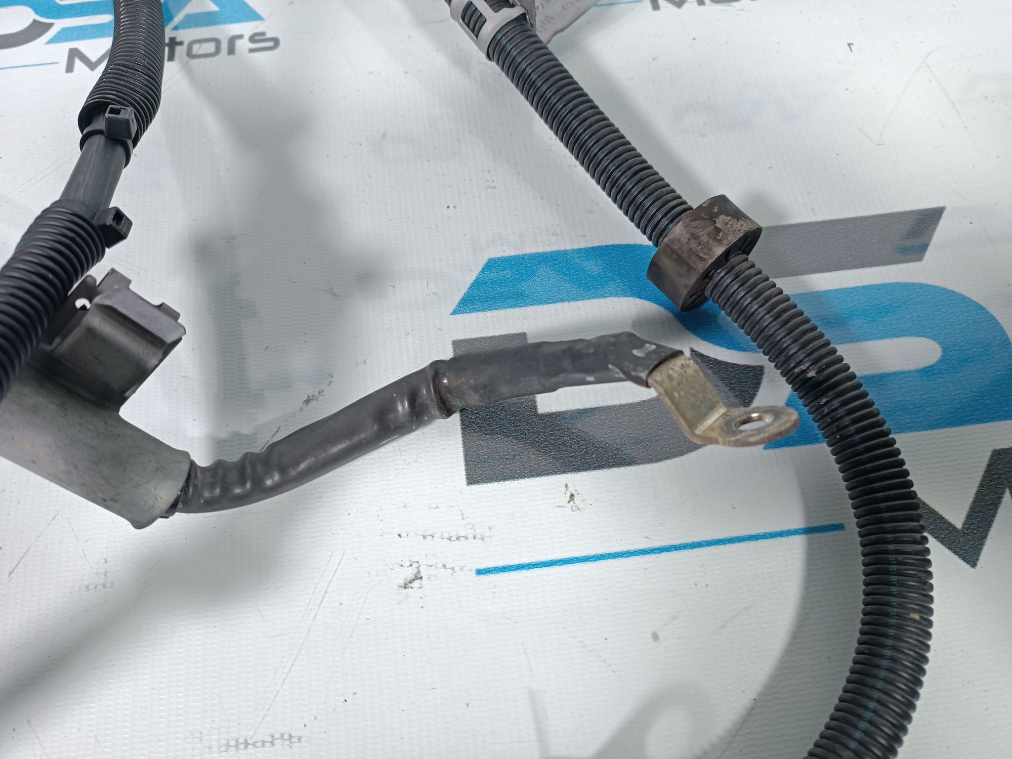 https://ycs.partsauto.market/partsauto-images/thmbs/userImages/b7628e092085f1f91467af1afb6e7630/part/97e0c672-e72b-44ac-883f-399bbb06c49b_1700203601229.jpg