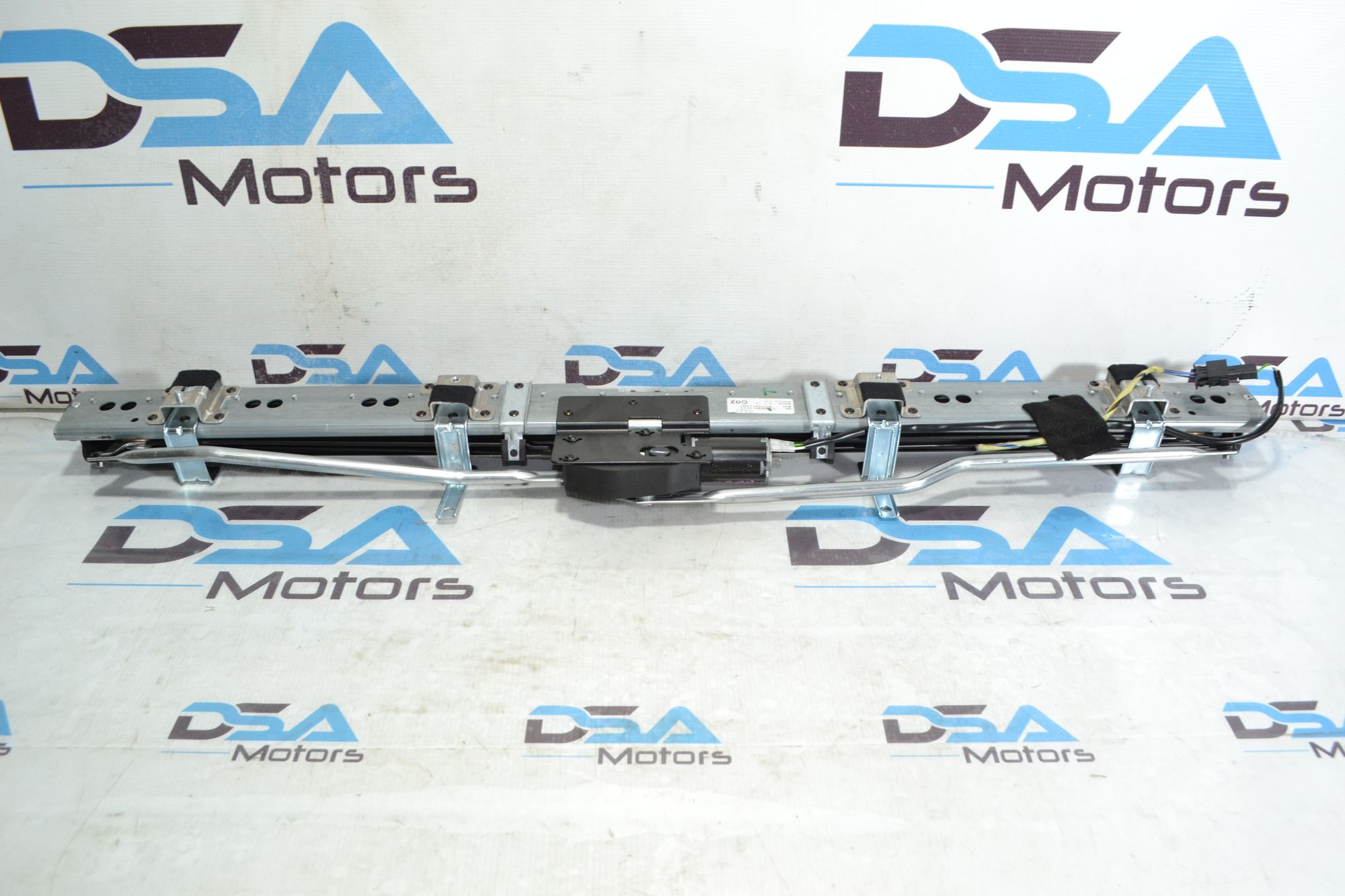 https://ycs.partsauto.market/partsauto-images/thmbs/userImages/b7628e092085f1f91467af1afb6e7630/part/98bcc618-dbbc-4f50-815d-9180e45d2e85_1780667117918.jpg