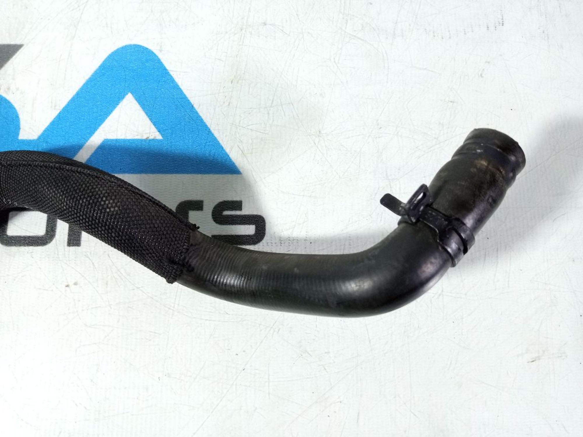 https://ycs.partsauto.market/partsauto-images/thmbs/userImages/b7628e092085f1f91467af1afb6e7630/part/98e53704-a332-40bd-8d16-3c4de5b790b4_1742646542447.jpg