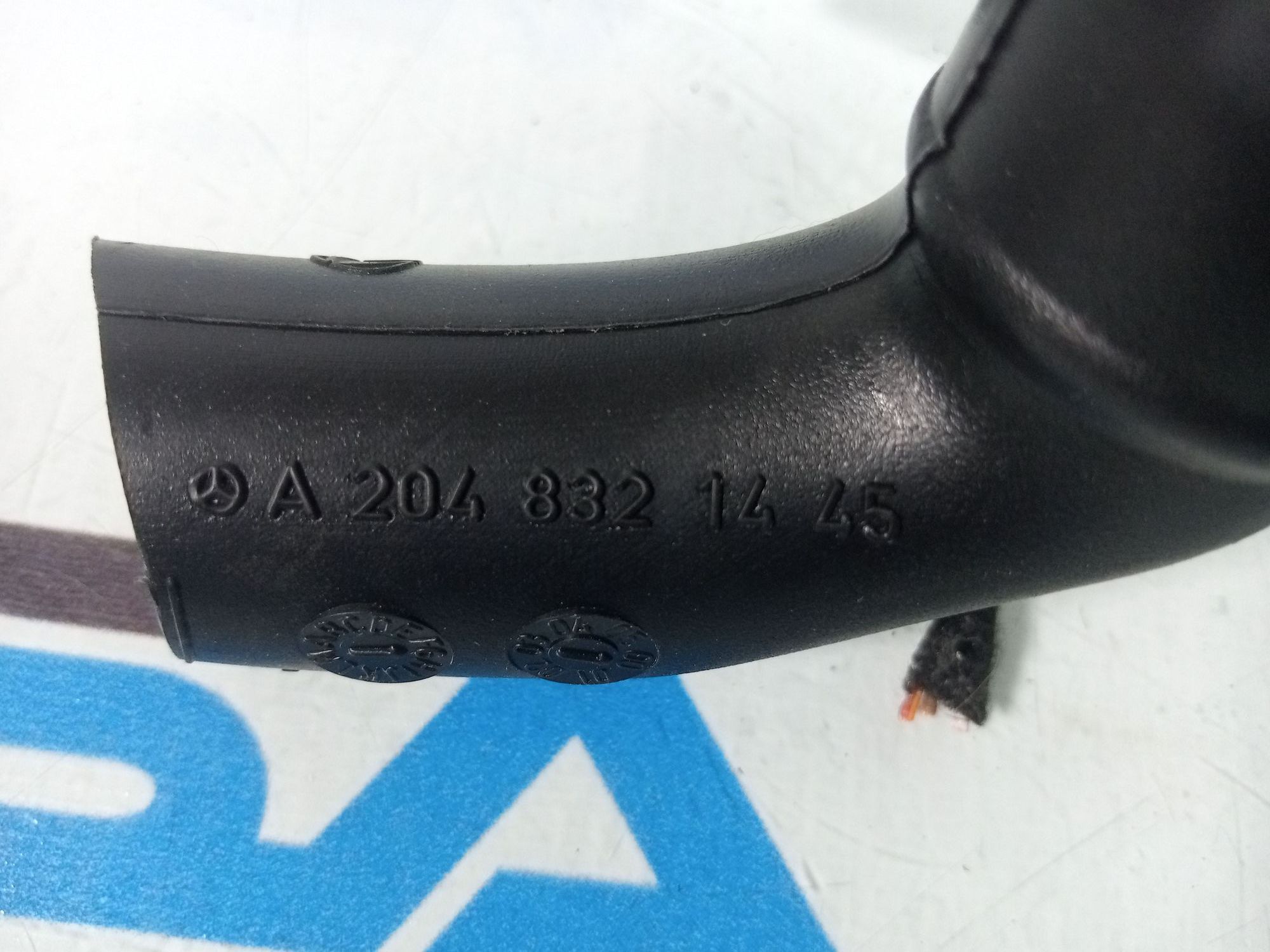 https://ycs.partsauto.market/partsauto-images/thmbs/userImages/b7628e092085f1f91467af1afb6e7630/part/993e0ae1-4e71-4bad-84f8-5b8526f79eca_1720008306789.jpg