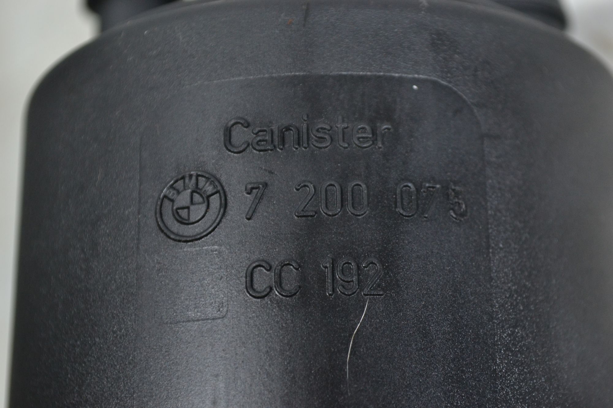 https://ycs.partsauto.market/partsauto-images/thmbs/userImages/b7628e092085f1f91467af1afb6e7630/part/99d742e1-8414-406f-a7b6-c039d9bda536_1781332262833.jpg