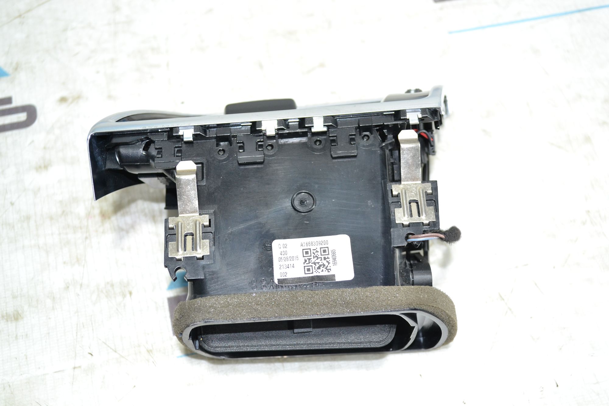 https://ycs.partsauto.market/partsauto-images/thmbs/userImages/b7628e092085f1f91467af1afb6e7630/part/9a2c4f4c-45cd-45f7-93d1-f071312b2c50_1784037301634.jpg