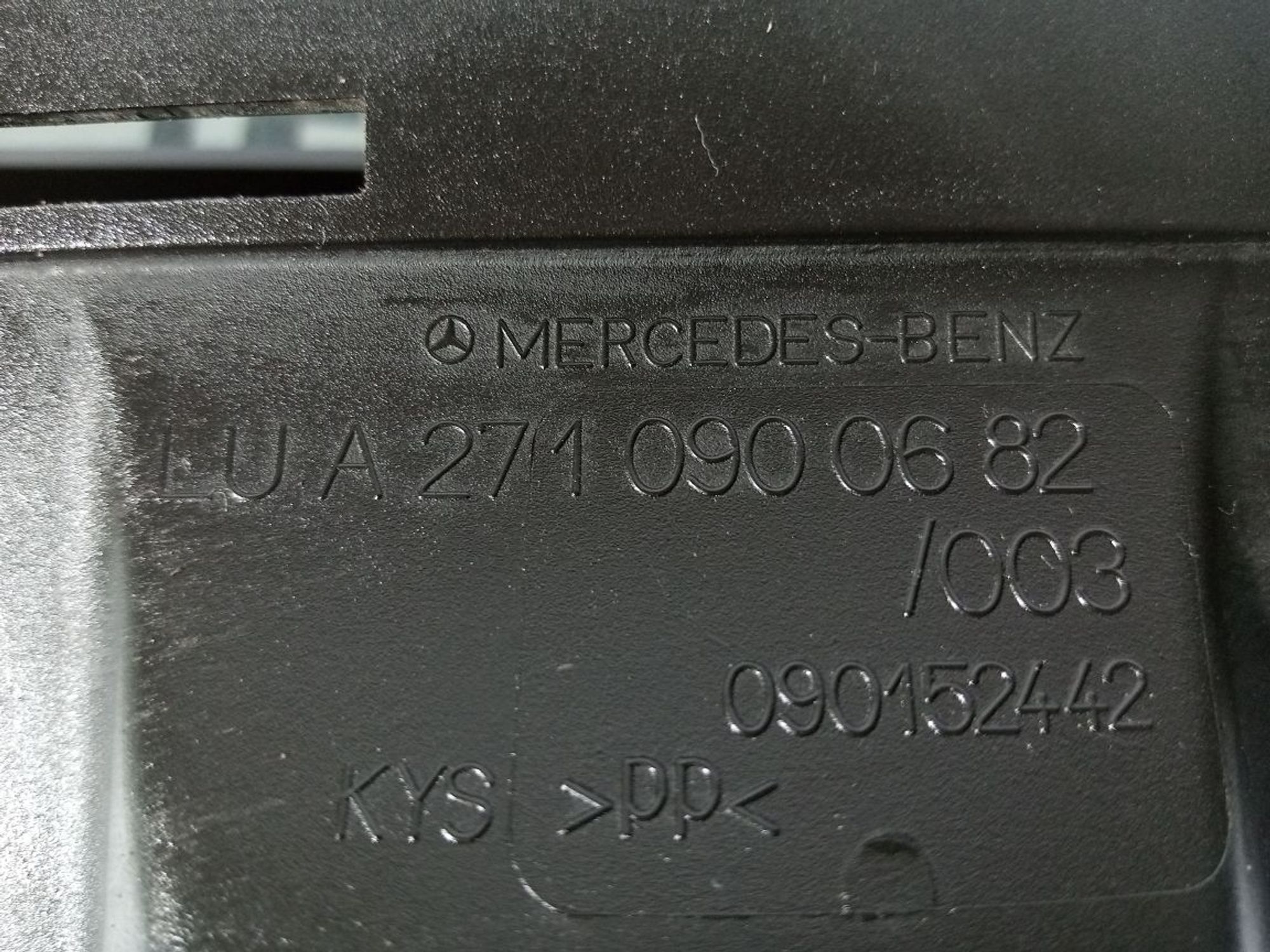 https://ycs.partsauto.market/partsauto-images/thmbs/userImages/b7628e092085f1f91467af1afb6e7630/part/9a3a68ce-4f3c-467a-af12-bfcaff0d87d4_1744209595961.jpg