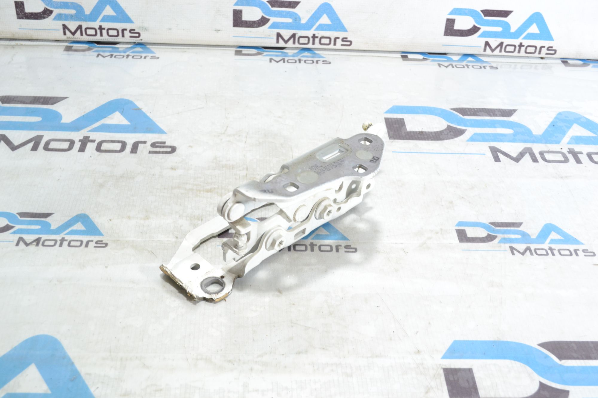 https://ycs.partsauto.market/partsauto-images/thmbs/userImages/b7628e092085f1f91467af1afb6e7630/part/9a426c7f-c6eb-4498-862c-8695172ff60b_1780466744154.jpg