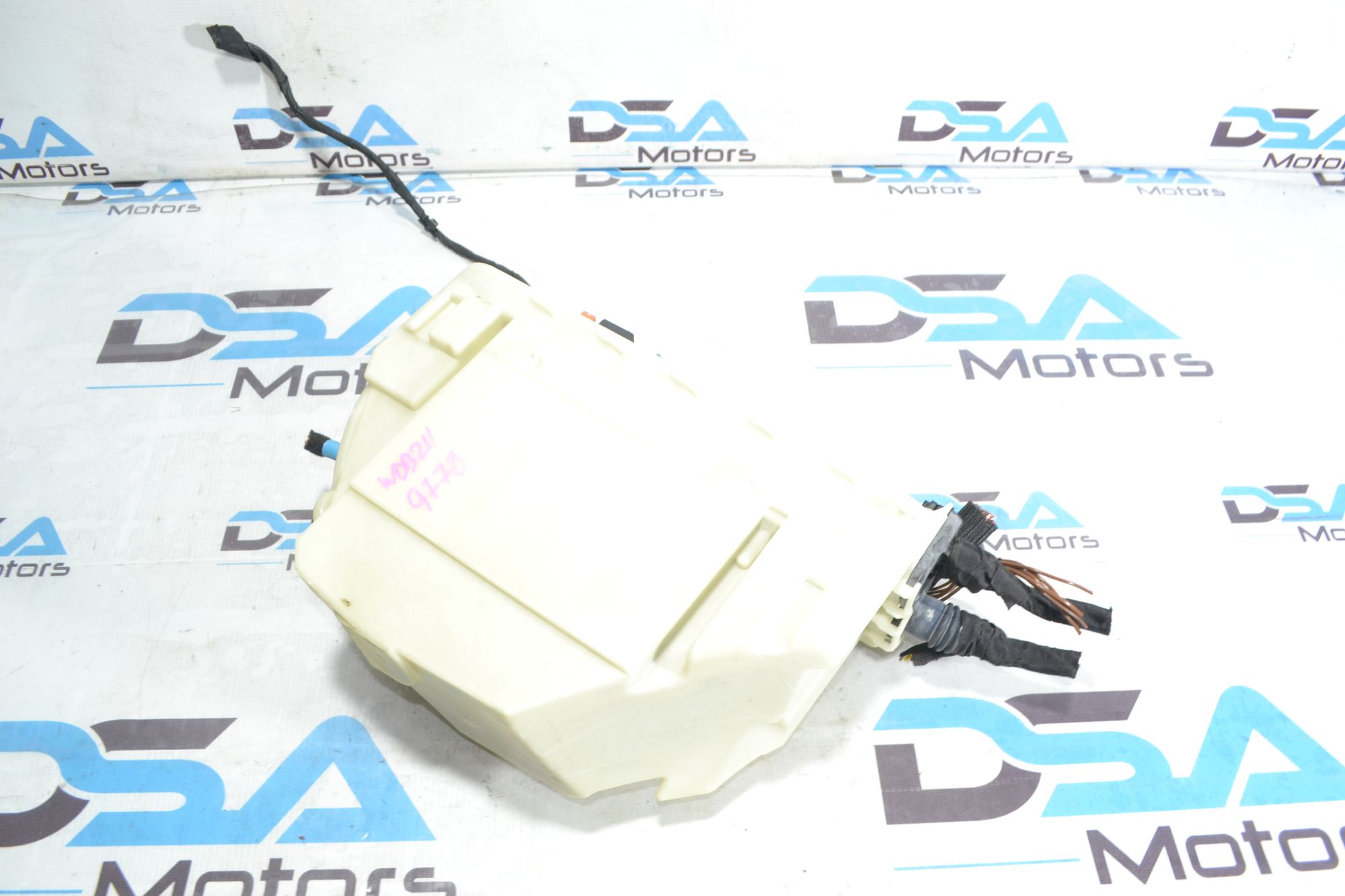https://ycs.partsauto.market/partsauto-images/thmbs/userImages/b7628e092085f1f91467af1afb6e7630/part/9abe9f67-4fc2-48d8-a2af-70c53e8c3030_1781175248813.jpg