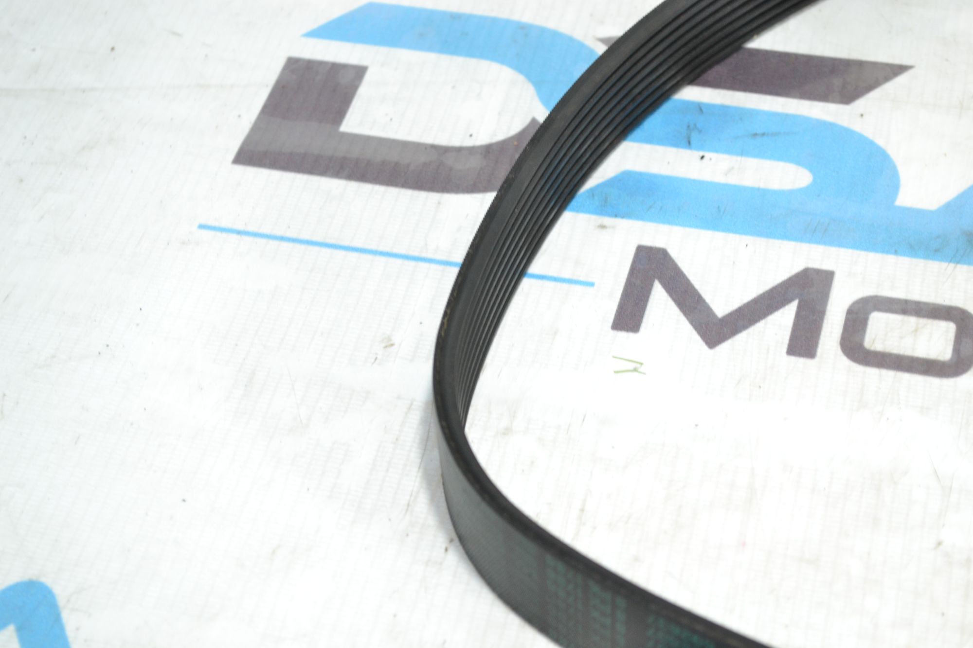 https://ycs.partsauto.market/partsauto-images/thmbs/userImages/b7628e092085f1f91467af1afb6e7630/part/9ac5f15f-87a9-4517-968b-372ededcf598_1783518231194.jpg