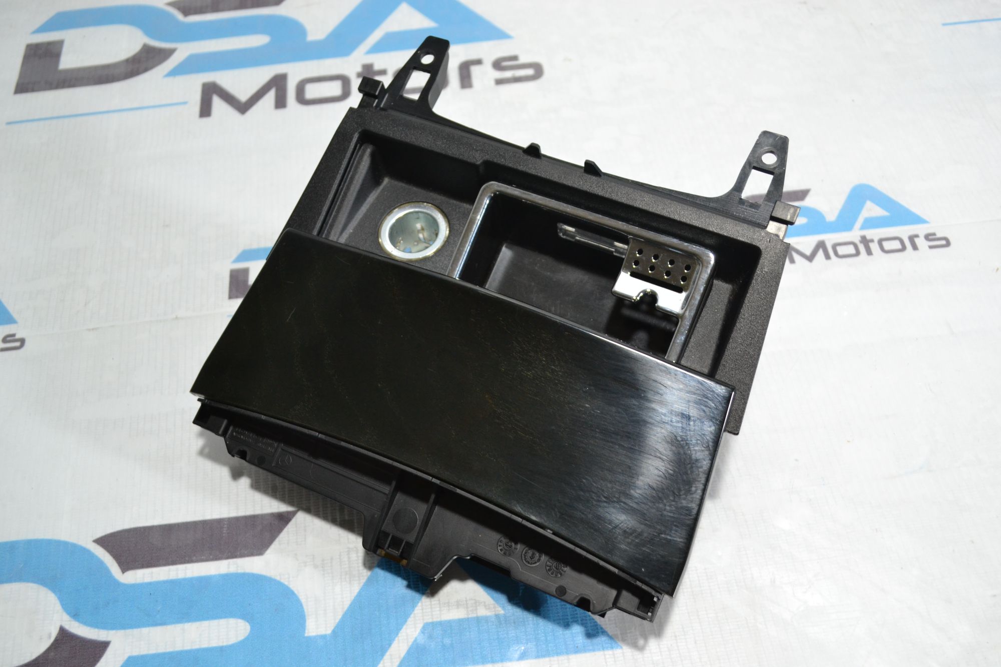 Пепельница передняя оригинал Mercedes W204 из Японии, 1400 рублей, Кореновск