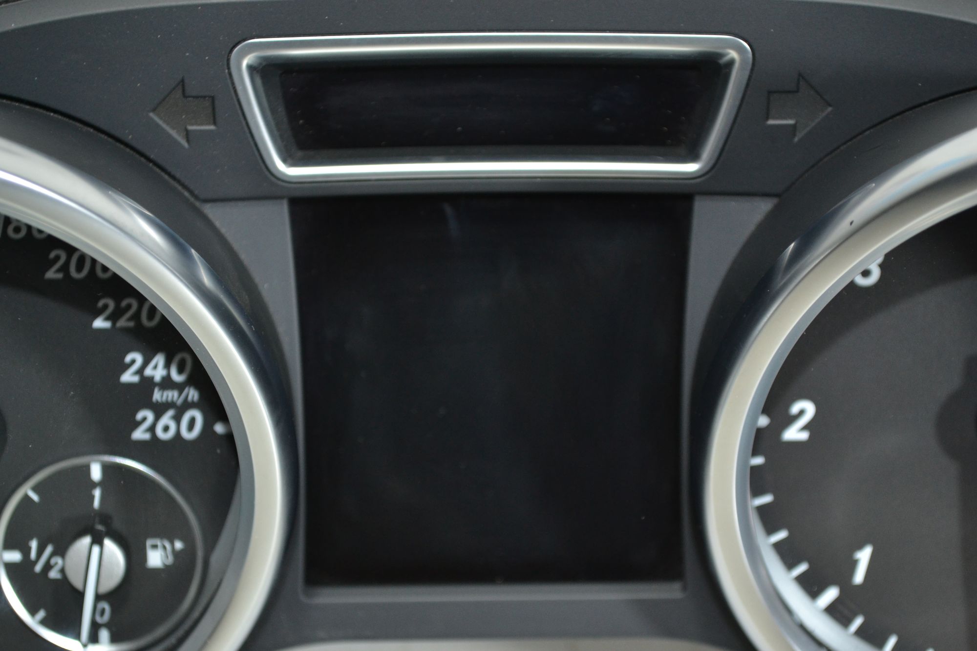 https://ycs.partsauto.market/partsauto-images/thmbs/userImages/b7628e092085f1f91467af1afb6e7630/part/9b6e3373-f563-45ed-8687-e697510eee71_1783598048571.jpg