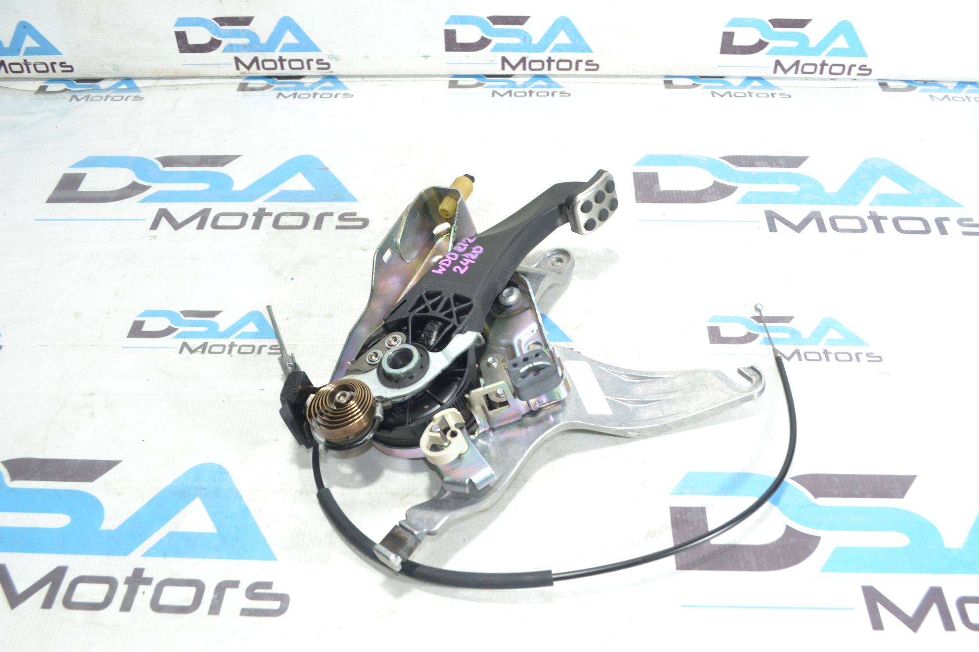 https://ycs.partsauto.market/partsauto-images/thmbs/userImages/b7628e092085f1f91467af1afb6e7630/part/9c81e77b-2bd8-4752-bc54-52669c5e471c_1781170047400.jpg