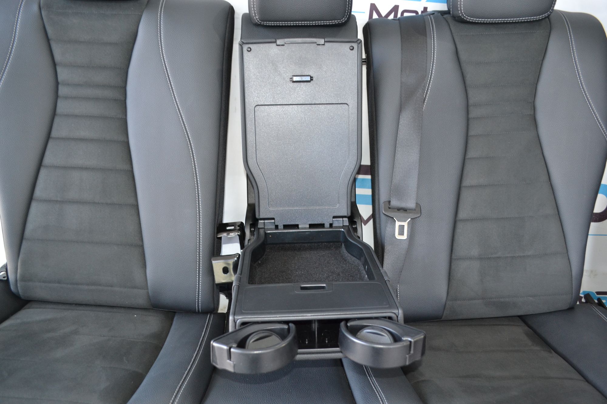 https://ycs.partsauto.market/partsauto-images/thmbs/userImages/b7628e092085f1f91467af1afb6e7630/part/9c91144c-7214-438d-a07d-f7e4d5db5807_1783945892036.jpg