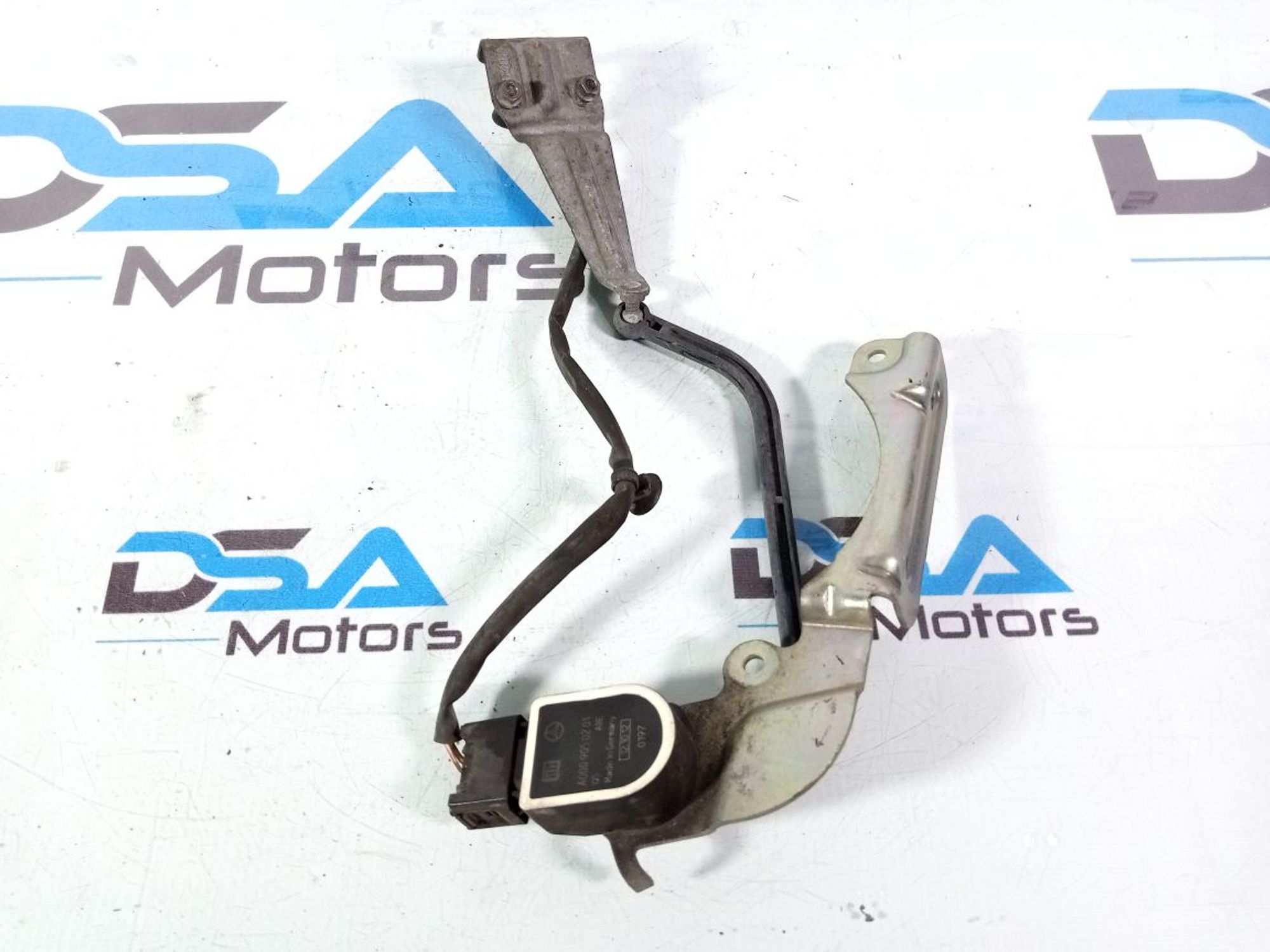 https://ycs.partsauto.market/partsauto-images/thmbs/userImages/b7628e092085f1f91467af1afb6e7630/part/9c96cecf-91ae-46e6-8bd2-4f106809725e_1737191114459.jpg
