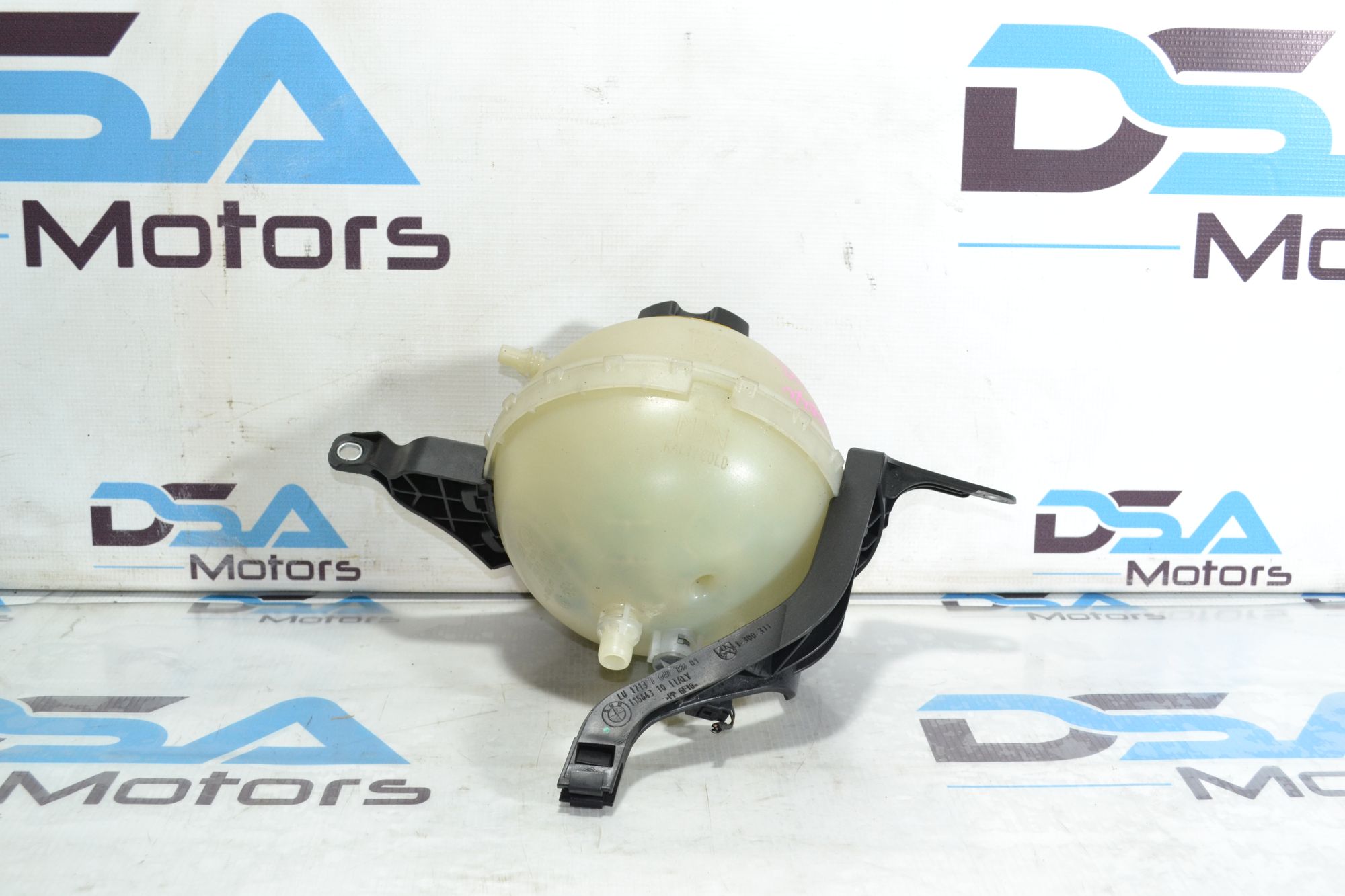 https://ycs.partsauto.market/partsauto-images/thmbs/userImages/b7628e092085f1f91467af1afb6e7630/part/9d21e278-6524-49a4-aa0e-b0b7bfb278f0_1779794988827.jpg