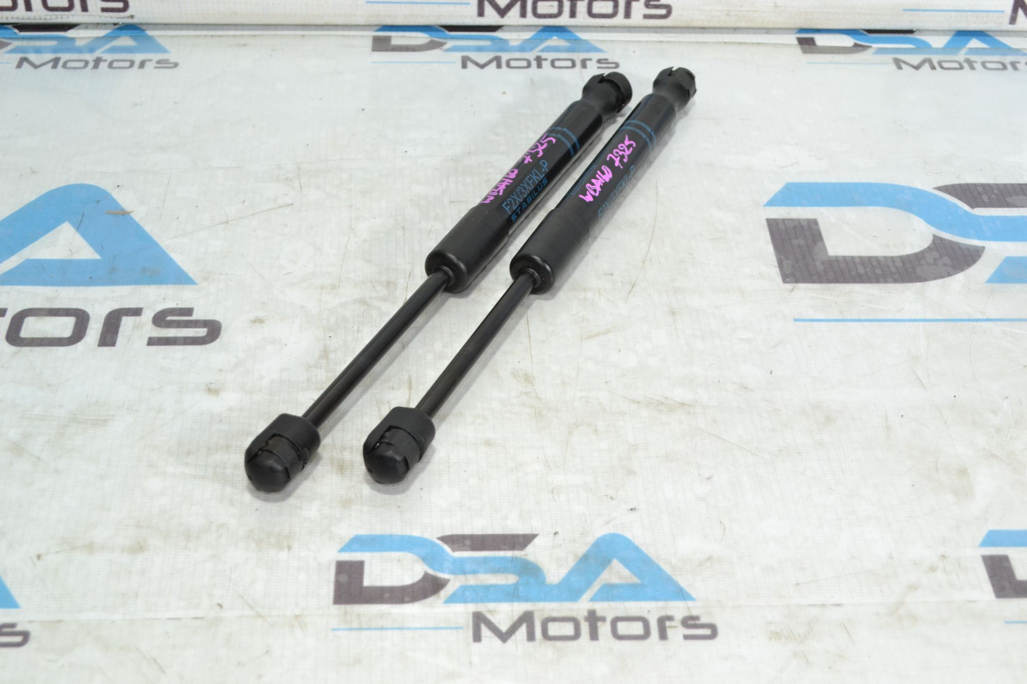 Амортизаторы капота оригинал BMW F20/F21, F30/F34 из Японии, 1500 рублей, Кореновск