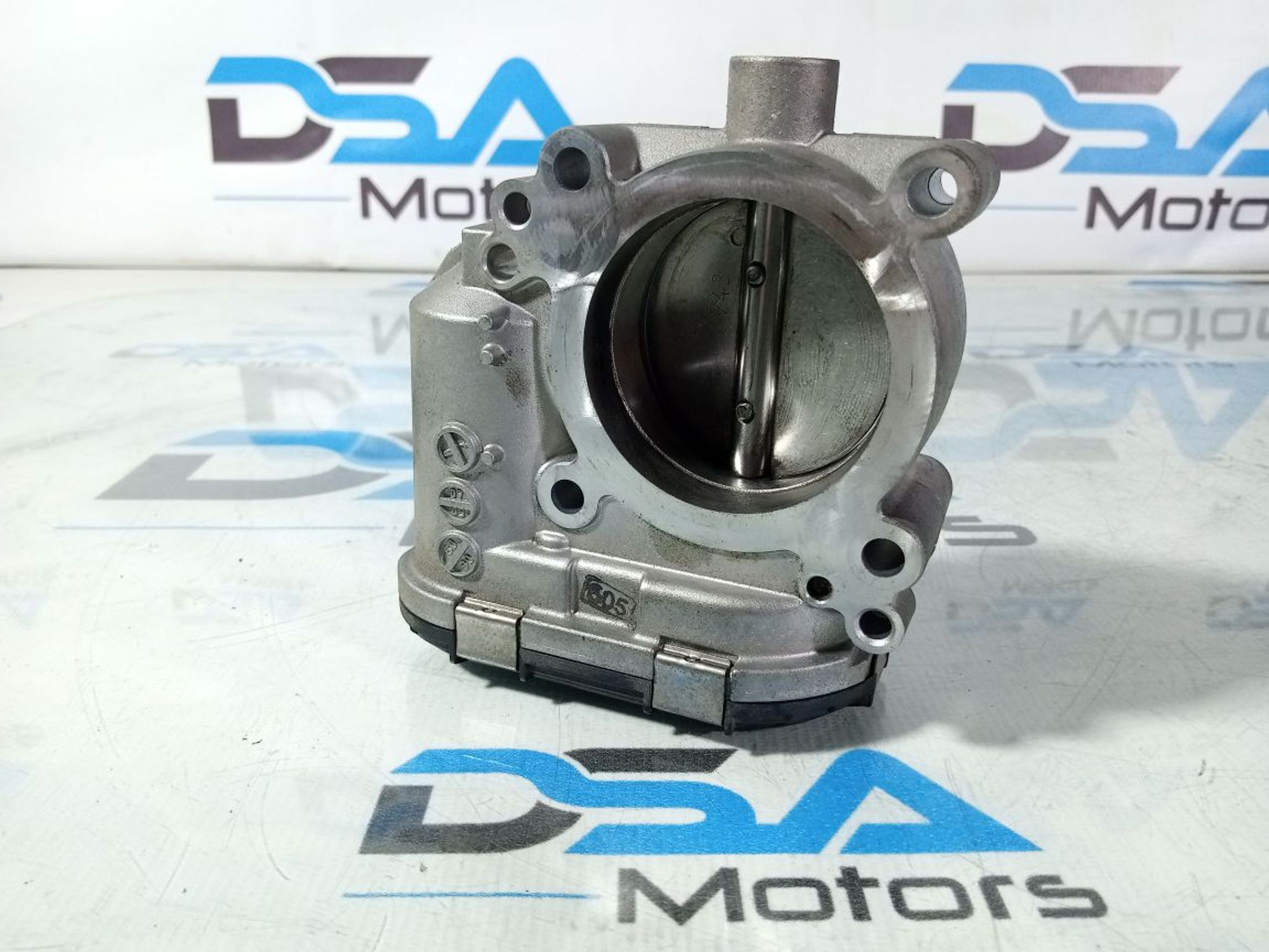 https://ycs.partsauto.market/partsauto-images/thmbs/userImages/b7628e092085f1f91467af1afb6e7630/part/9e66771b-3b06-4fc6-a51a-92ab6bdd32aa_1742560772308.jpg