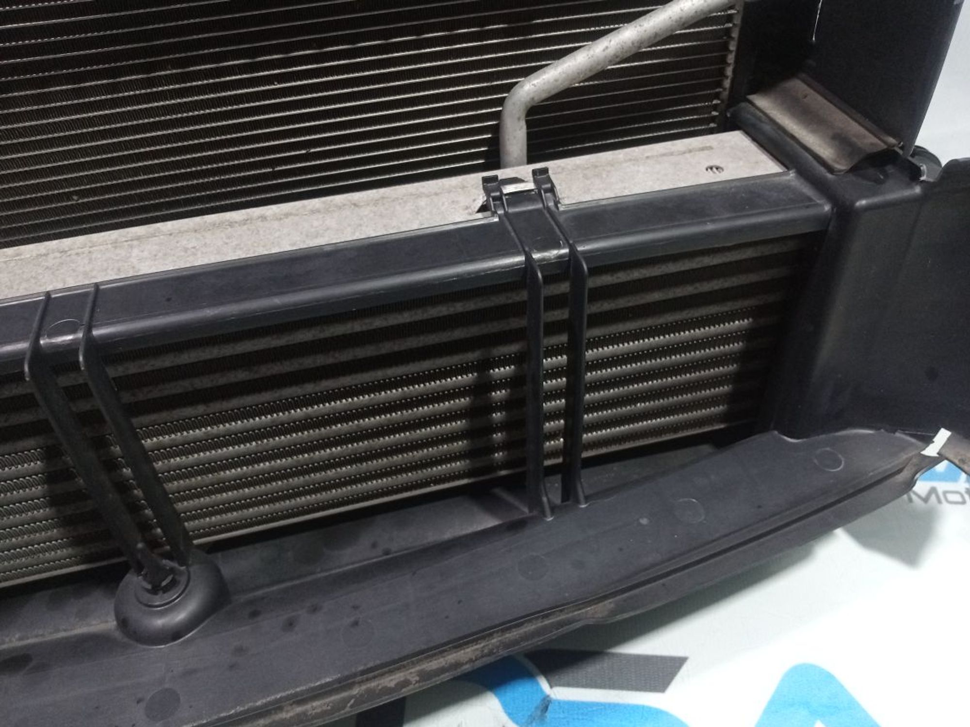 https://ycs.partsauto.market/partsauto-images/thmbs/userImages/b7628e092085f1f91467af1afb6e7630/part/9ecb67b0-a3c3-4ca1-be05-0f6e940cf097_1747897650627.jpg