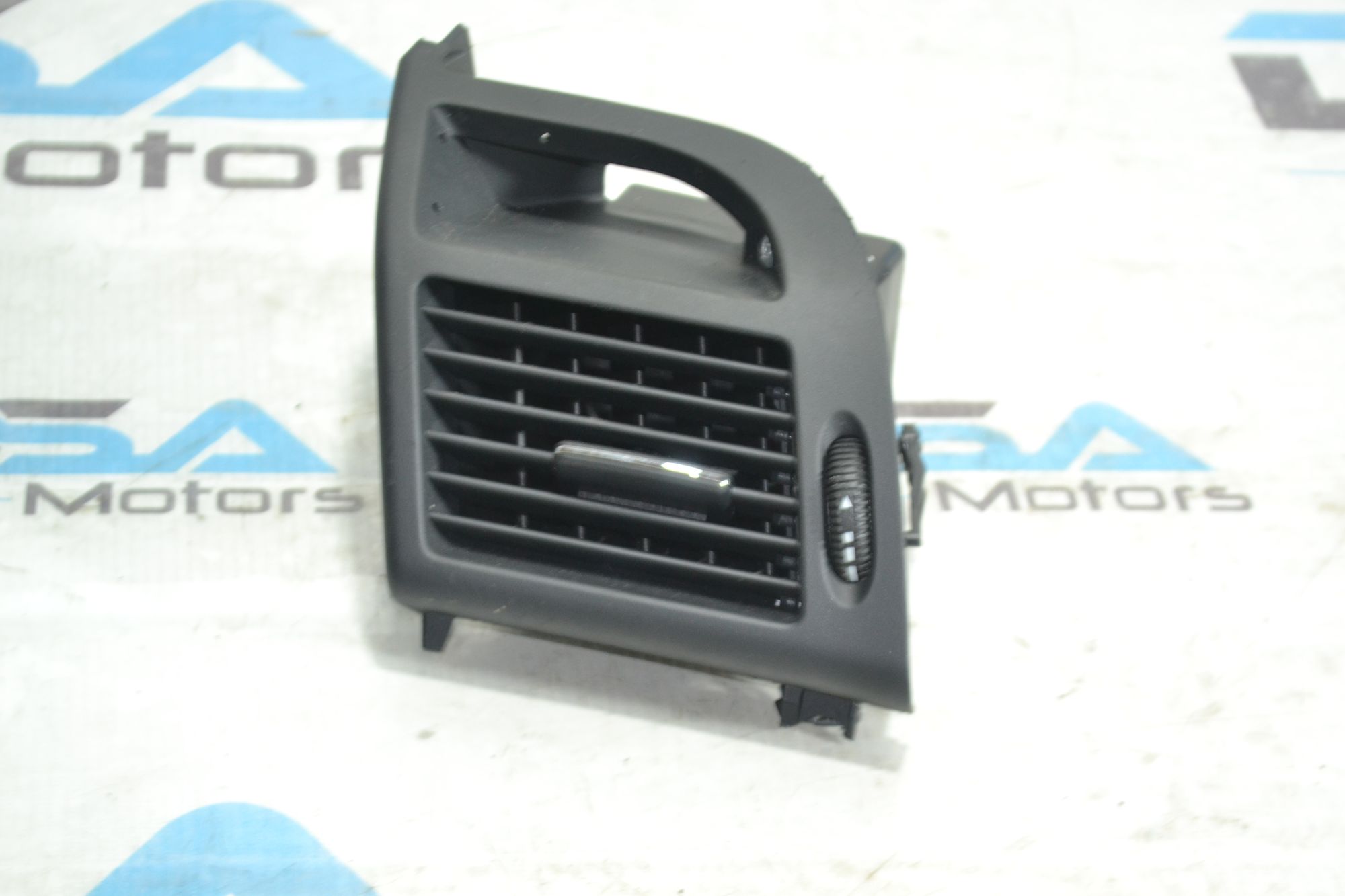 https://ycs.partsauto.market/partsauto-images/thmbs/userImages/b7628e092085f1f91467af1afb6e7630/part/9f1833d4-edad-4b00-b5a2-bd49734d48d1_1781165846346.jpg