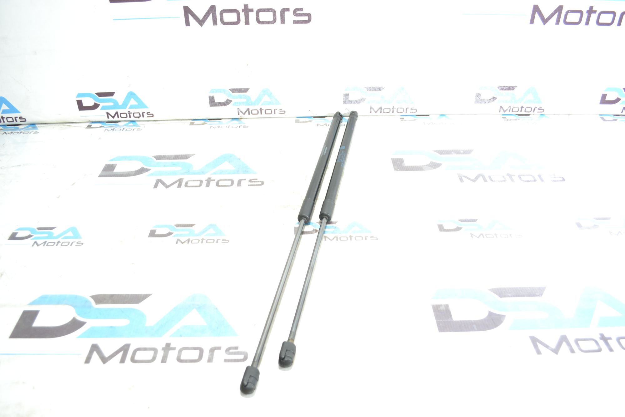 https://ycs.partsauto.market/partsauto-images/thmbs/userImages/b7628e092085f1f91467af1afb6e7630/part/9f39049b-8e44-4d69-88b0-4dc3eecb20ea_1785394385344.jpg