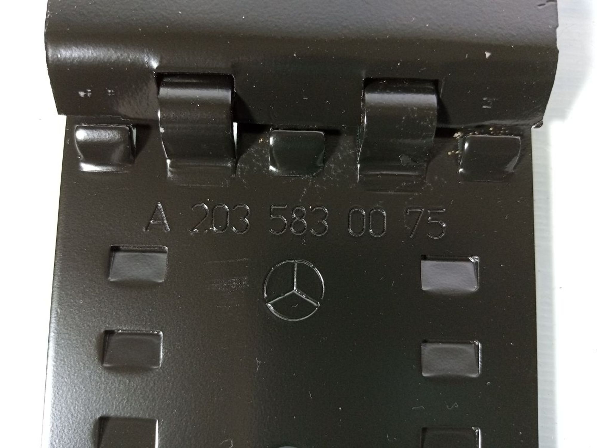 https://ycs.partsauto.market/partsauto-images/thmbs/userImages/b7628e092085f1f91467af1afb6e7630/part/9f627ba1-06b1-4b89-874d-b4013207054f_1737111638184.jpg