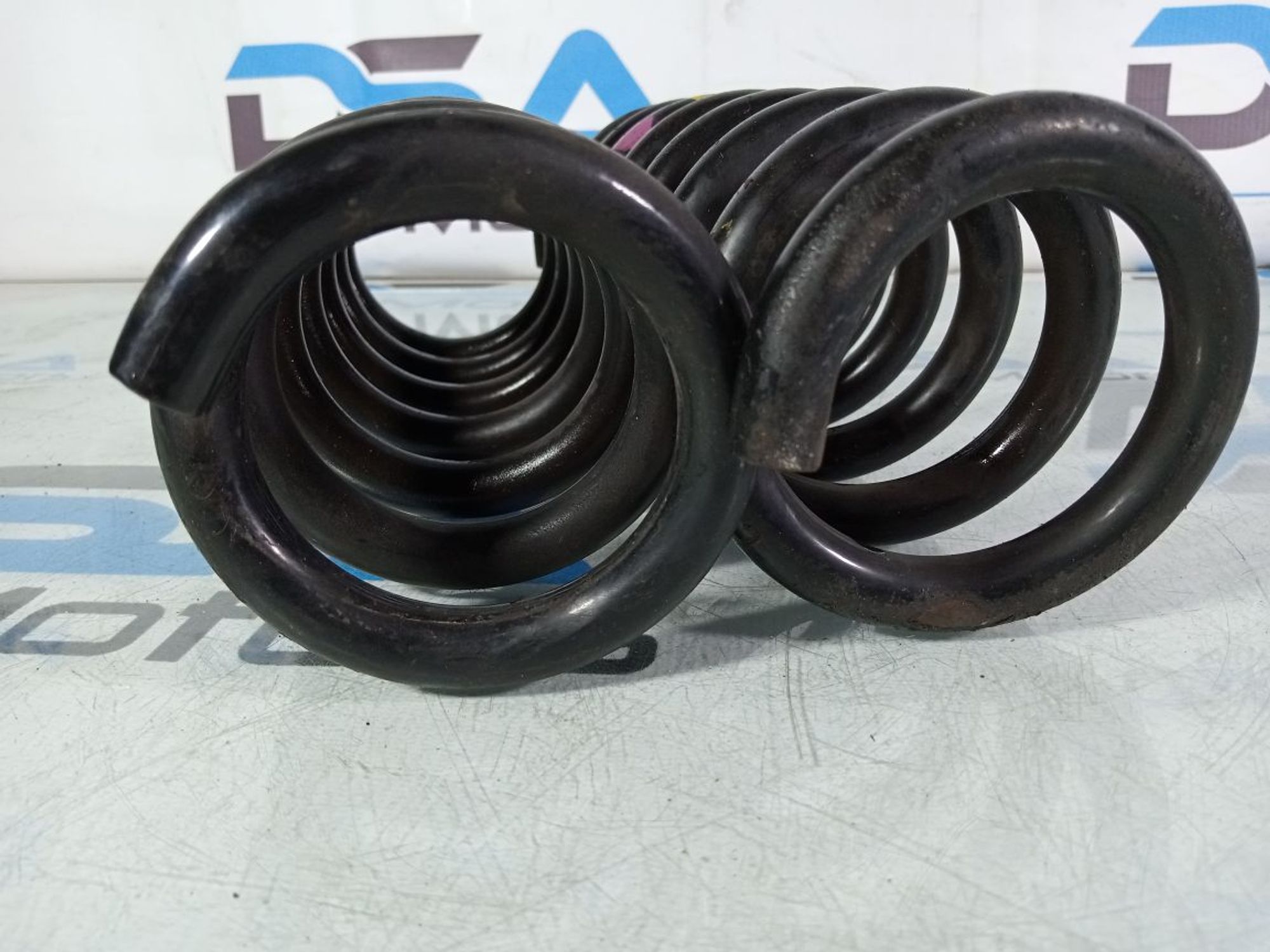 https://ycs.partsauto.market/partsauto-images/thmbs/userImages/b7628e092085f1f91467af1afb6e7630/part/9f86e625-a7ee-4c7a-ae75-71c9cb076fd2_1747114597831.jpg