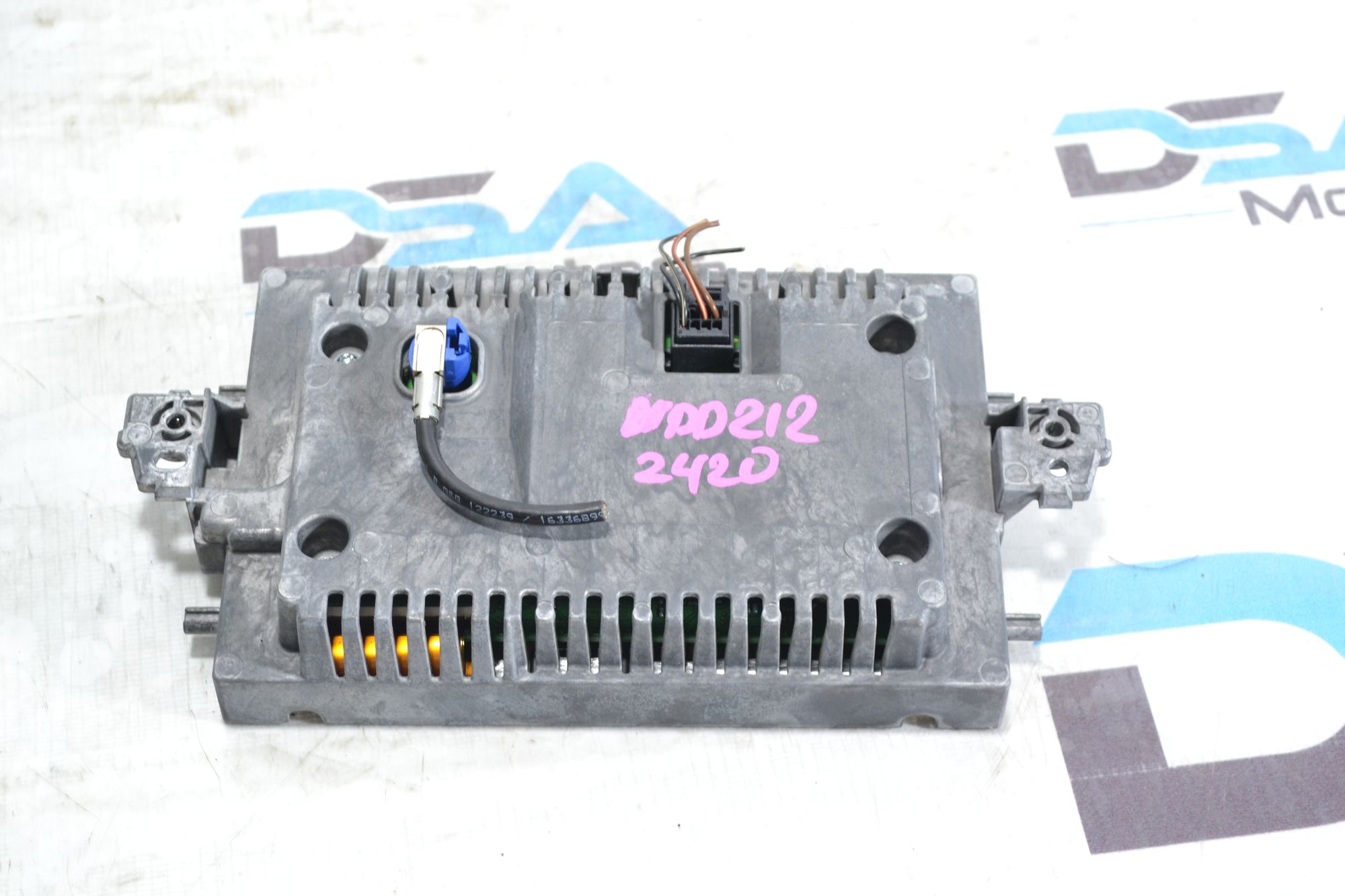 https://ycs.partsauto.market/partsauto-images/thmbs/userImages/b7628e092085f1f91467af1afb6e7630/part/9fa7ee69-e2c9-45b7-973d-183cc7701958_1780577188401.jpg